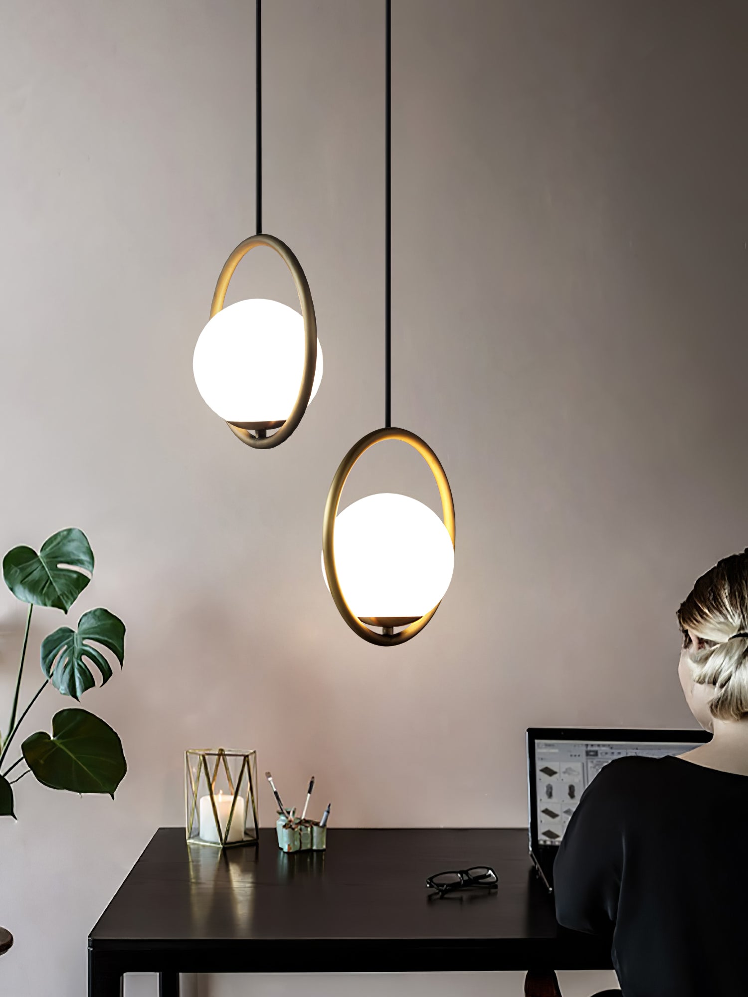Mila Pendant Lamp - Blowlighting