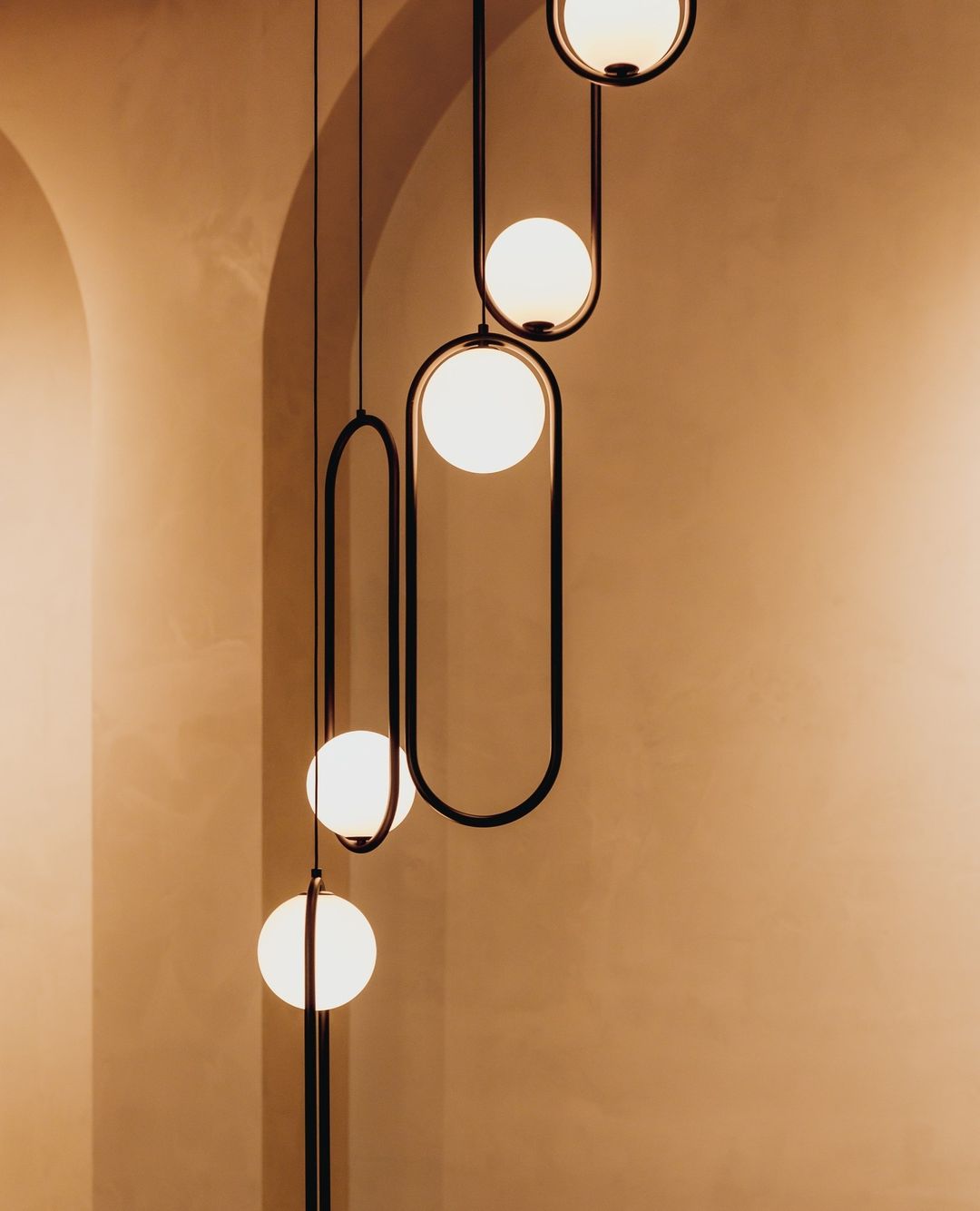 Mila Pendant Lamp - Blowlighting