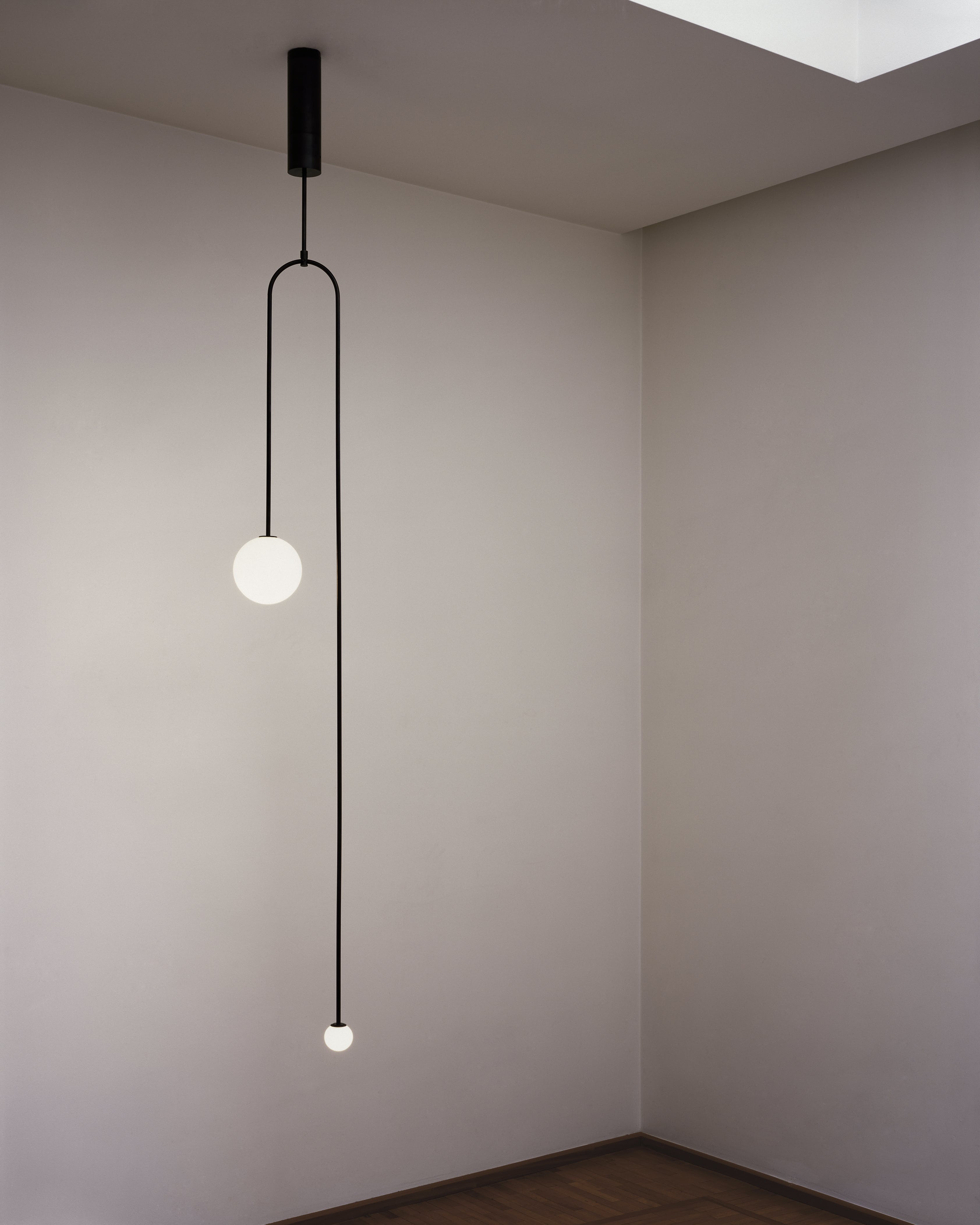 Lustra Kronleuchter Mobile Schwarz Minimalistisch-Letslighting
