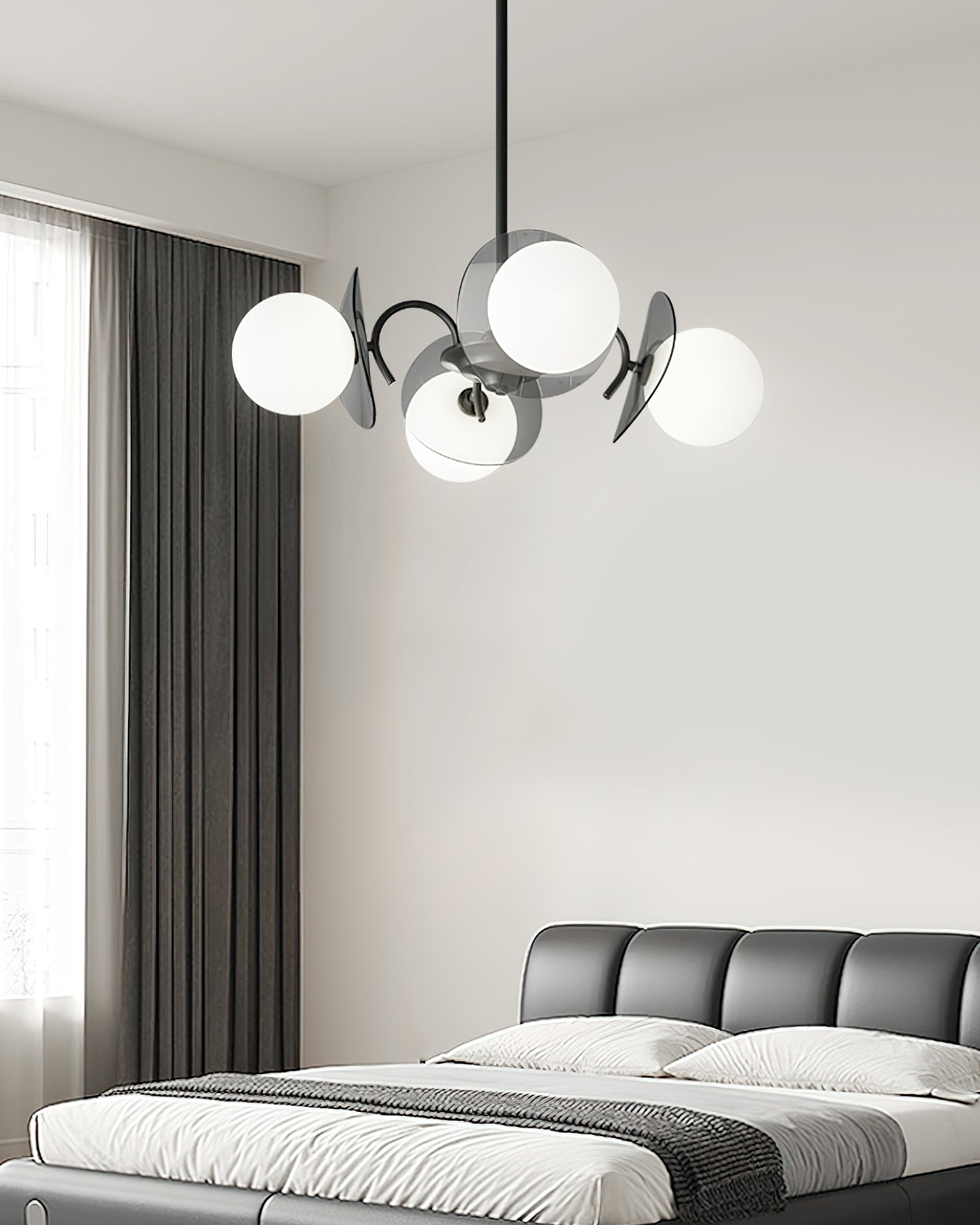 Aurora Kronleuchter Globus Arm Skulptural-Letslighting