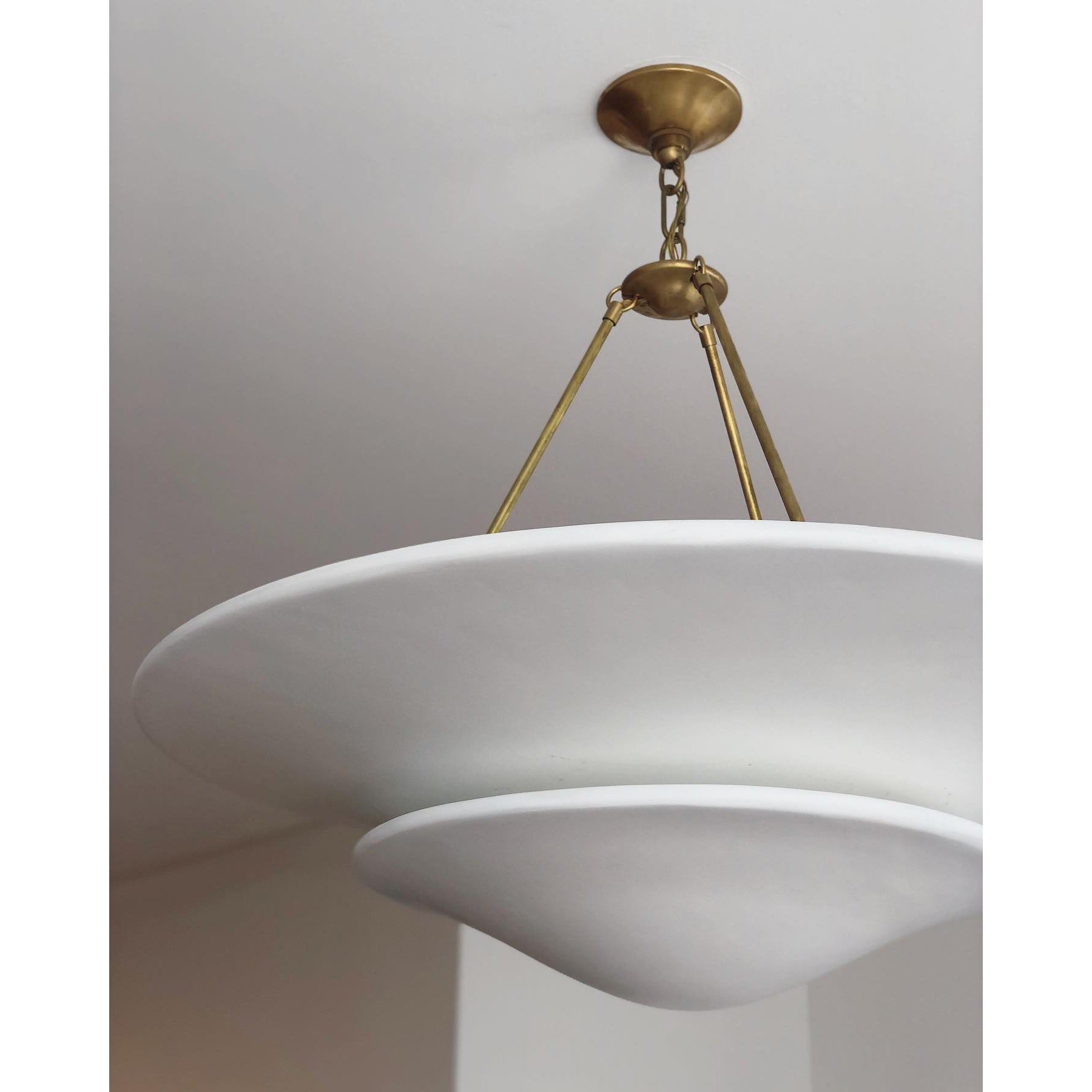 Avinisra Eleganter Moderner Messing-Kronleuchter-Letslighting