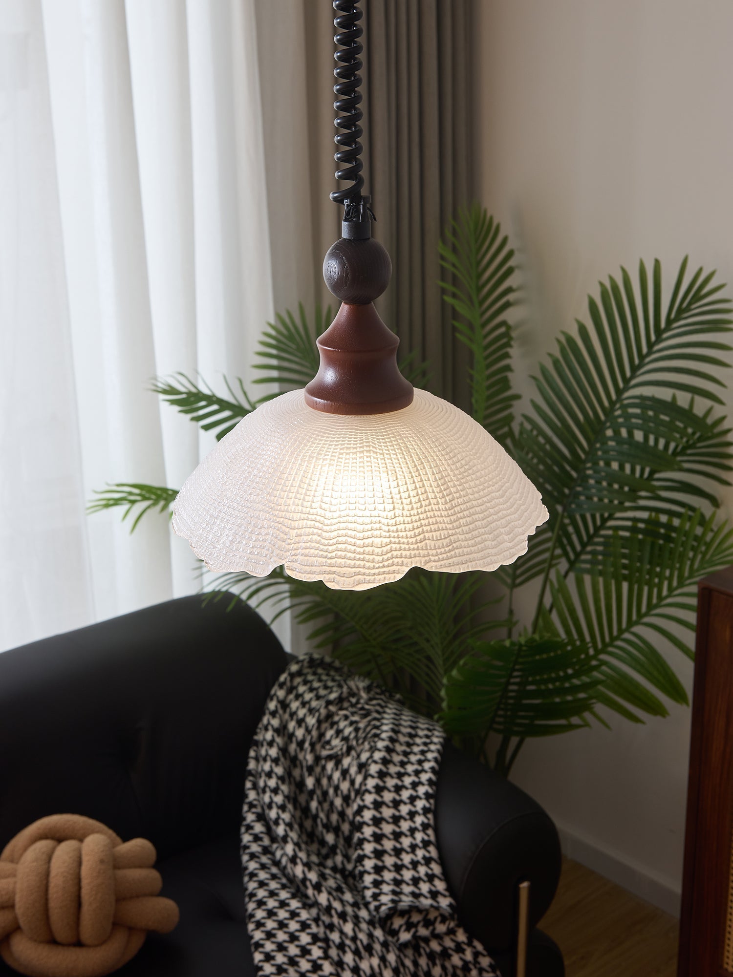 Nydoreth Eleganz Vintage Kunst Holz Pendelleuchte-Letslighting