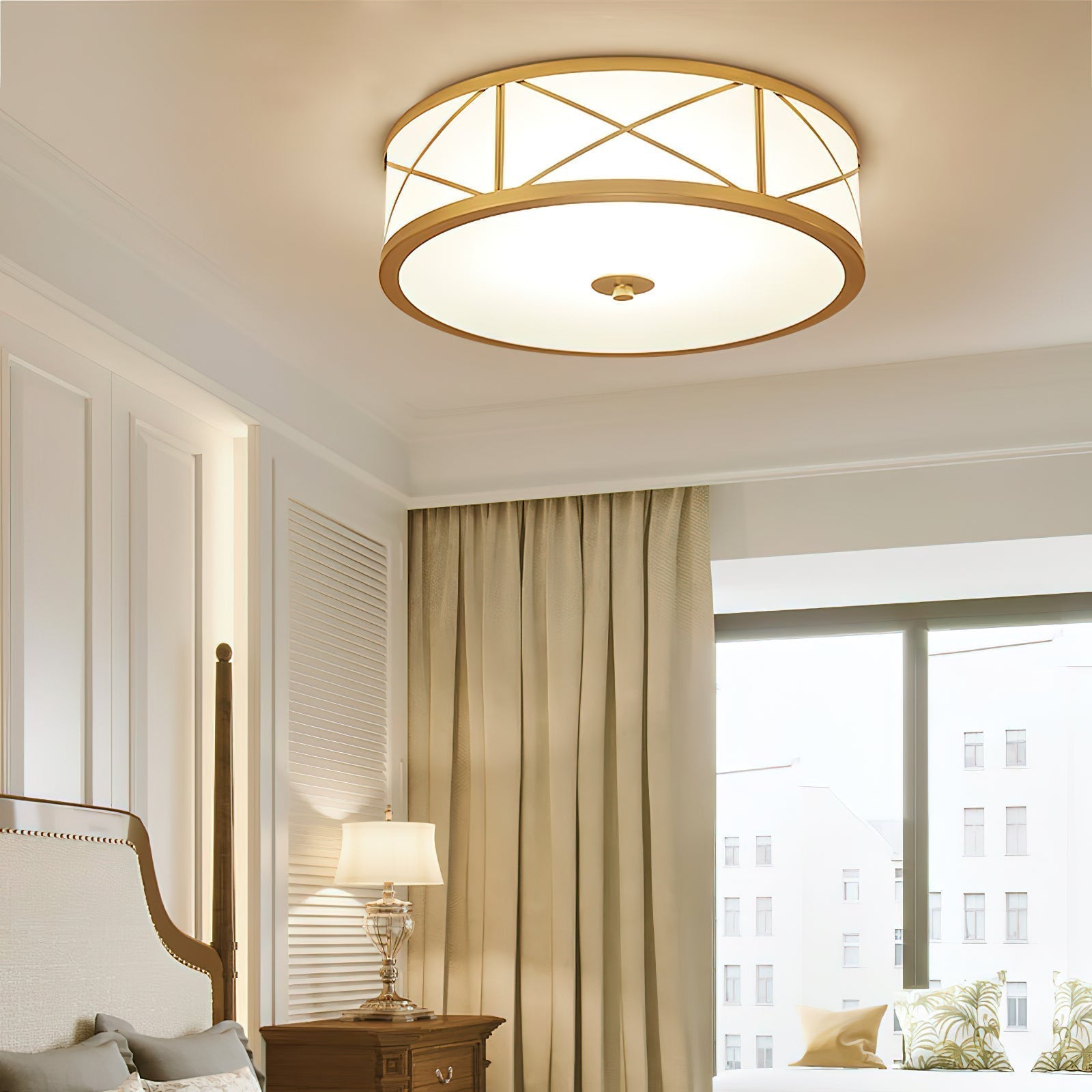 Vovene Moderne Deckenleuchte aus Messing und Glas-Letslighting