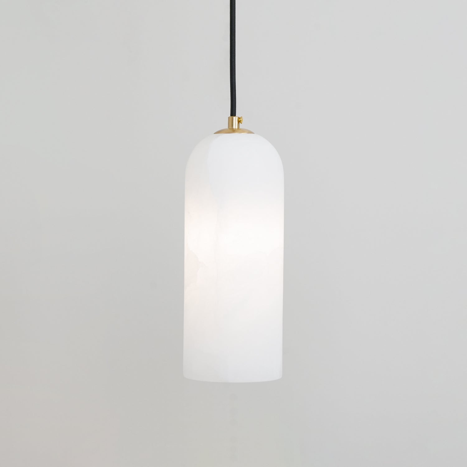 Zashayra Cylindrical Alabaster Pendant Light - Blowlighting