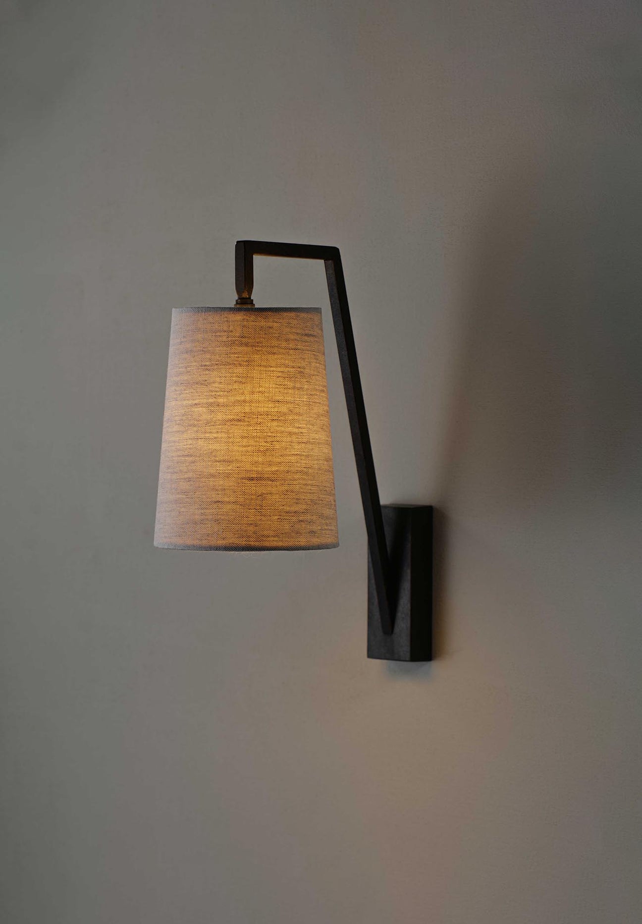 Myvarira Wandleuchte aus Messinggewebe-Letslighting