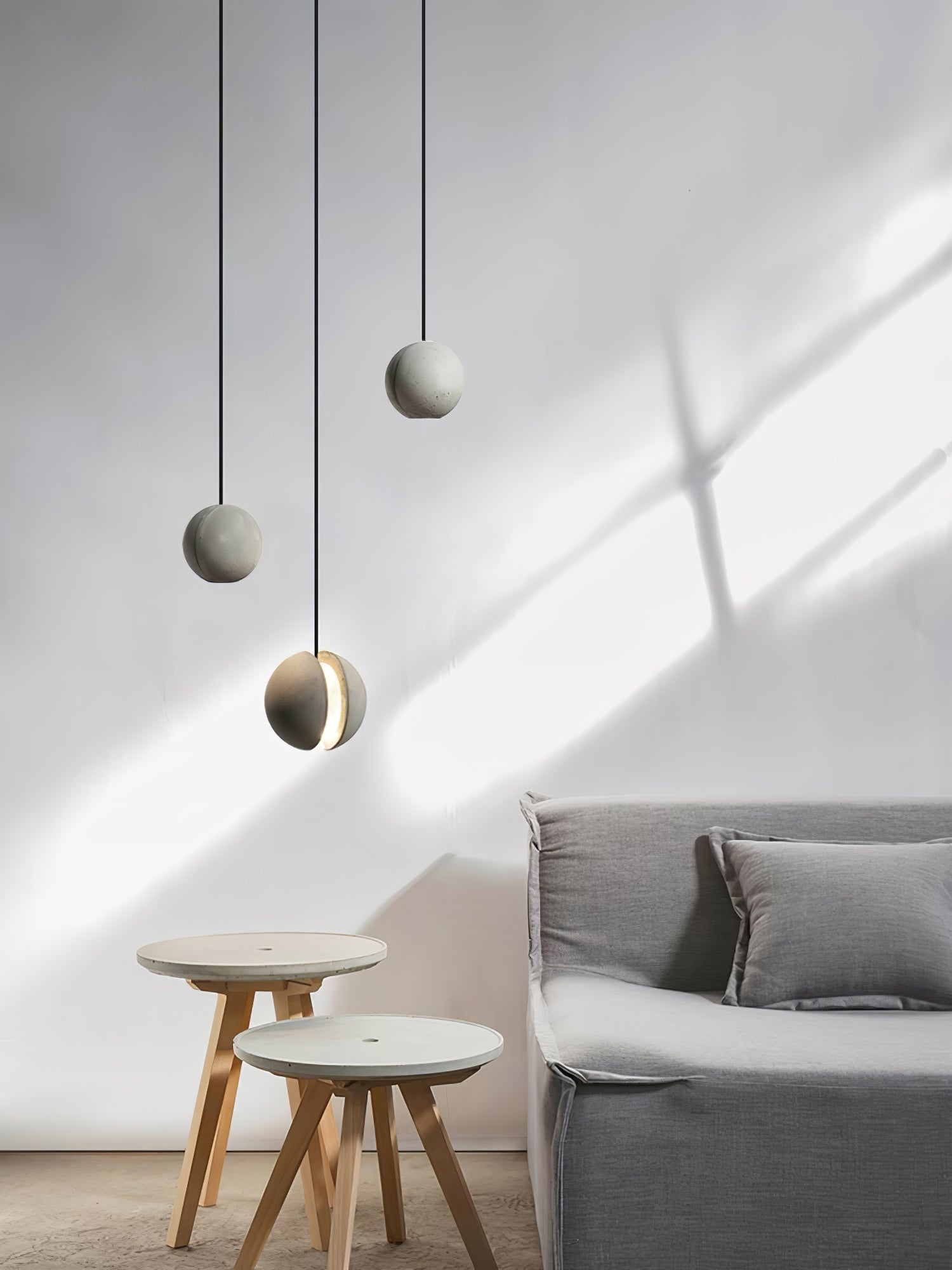 Moon Concrete Pendant Lamp - Blowlighting