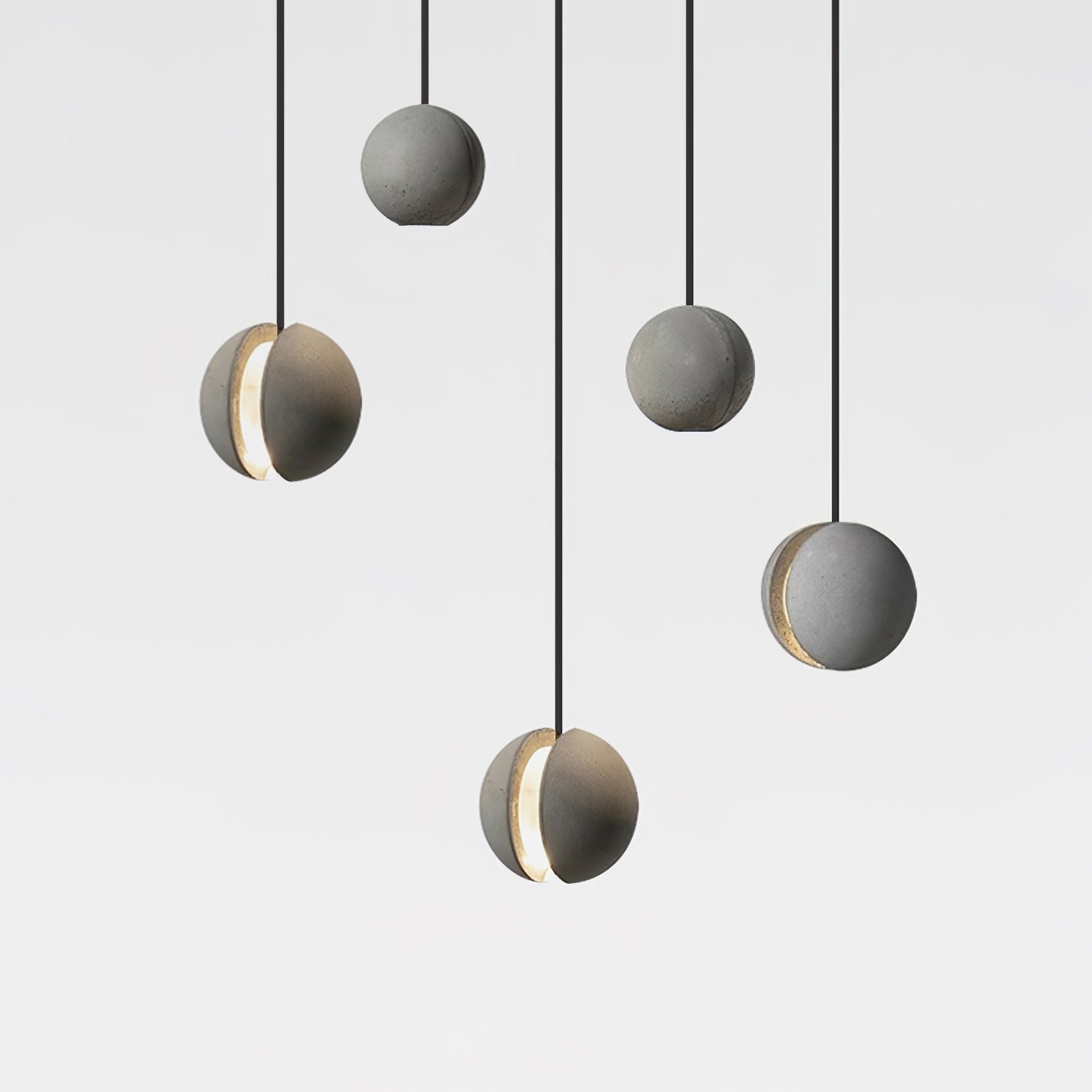 Moon Concrete Pendant Lamp - Blowlighting