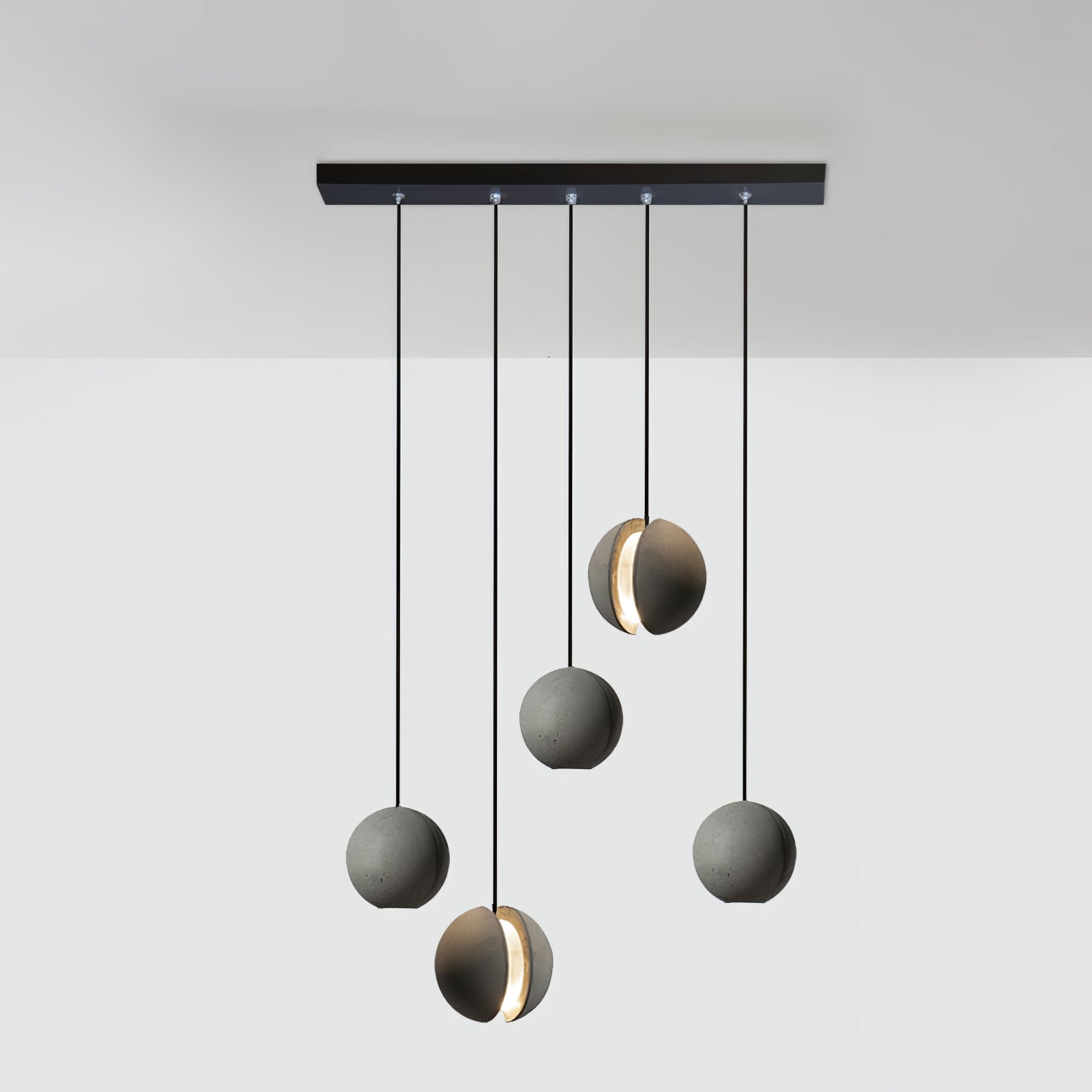 Moon Concrete Pendant Lamp - Blowlighting