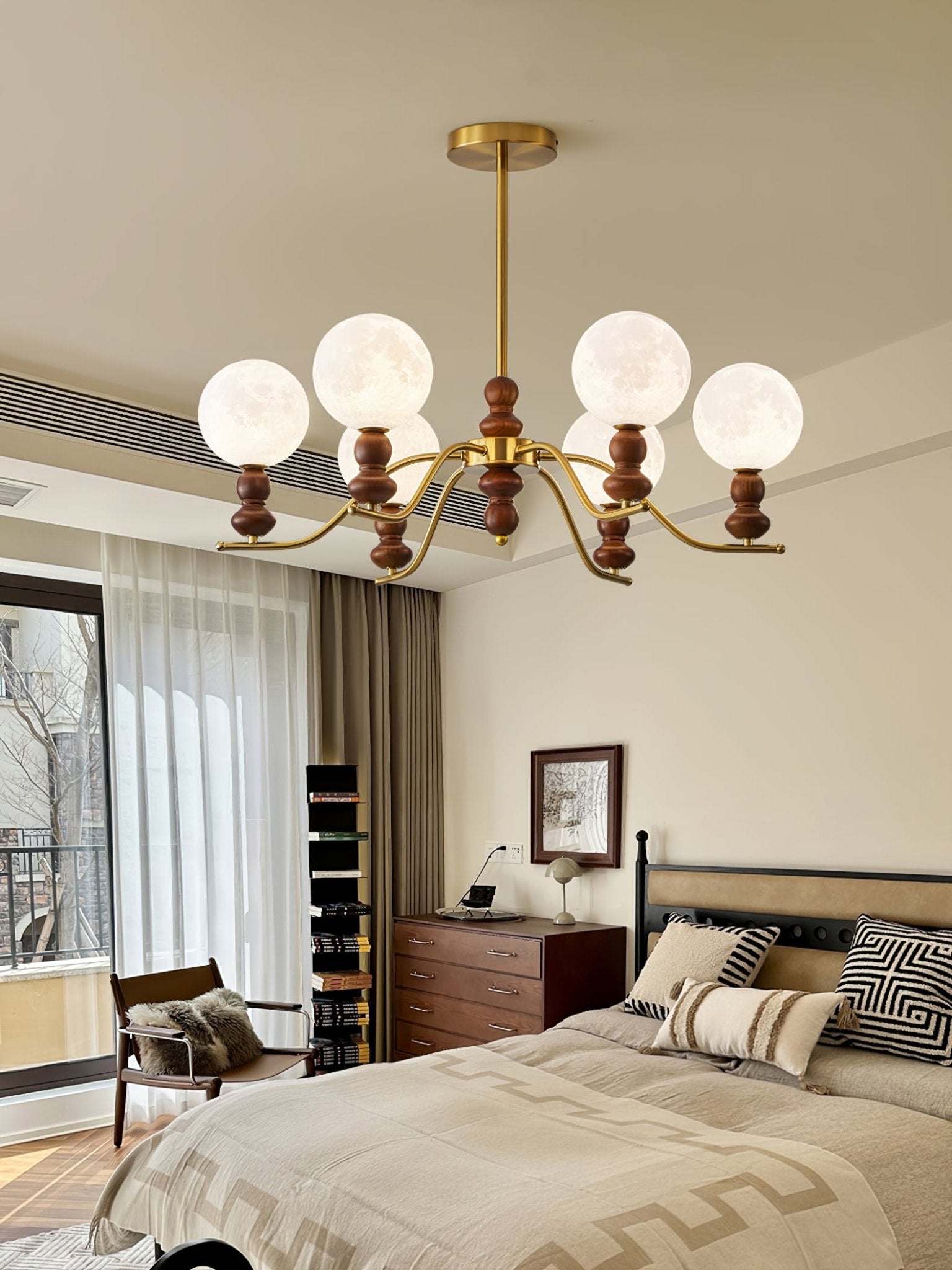 Lustra Kronleuchter Messing Holz Mond Globus Elegant-Letslighting
