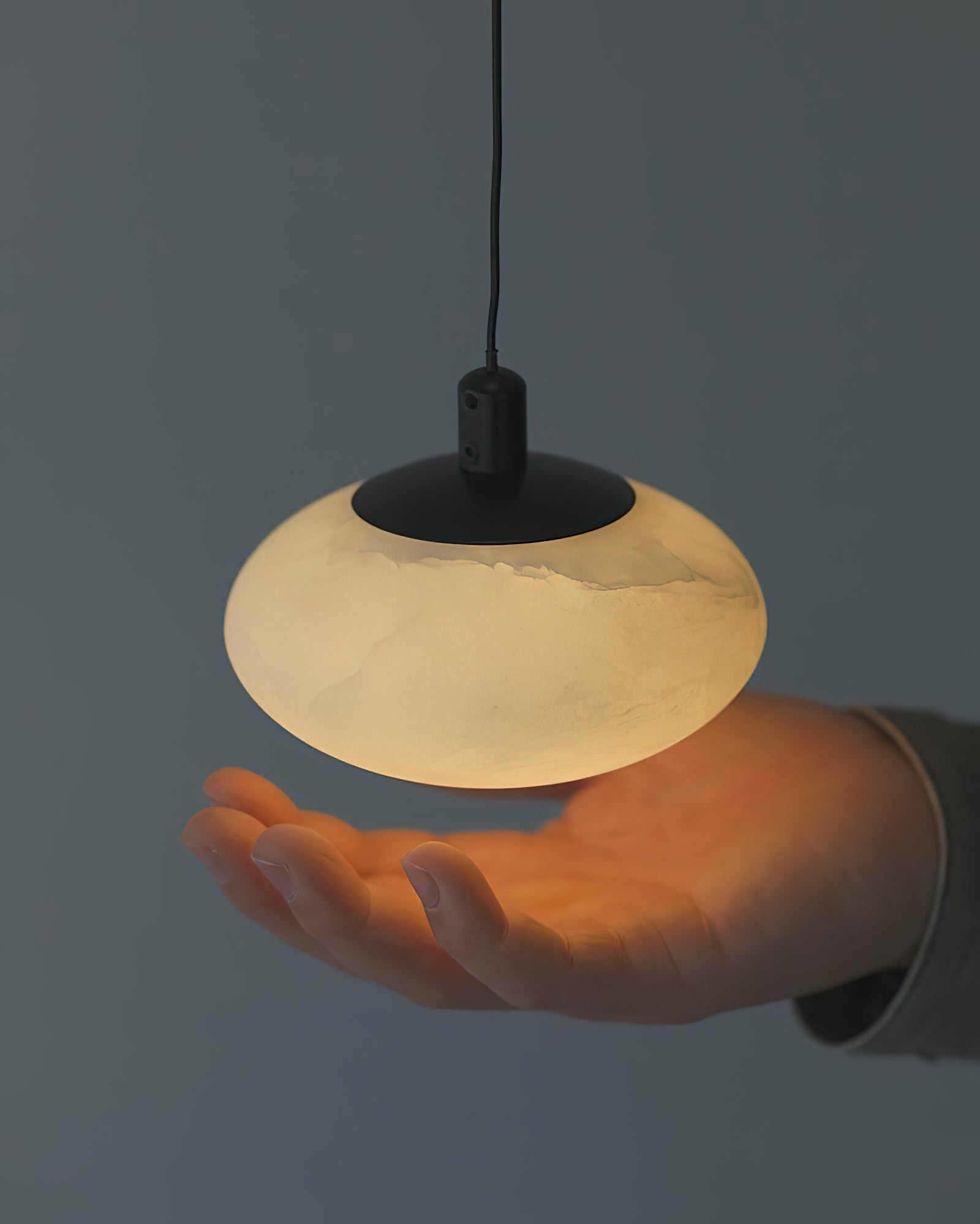 Cuthean Modern Minimalist Brass Alabaster Pendant Lamp - Letslighting