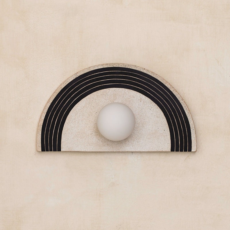 Nytheos Wandleuchte aus Harzglas-Letslighting