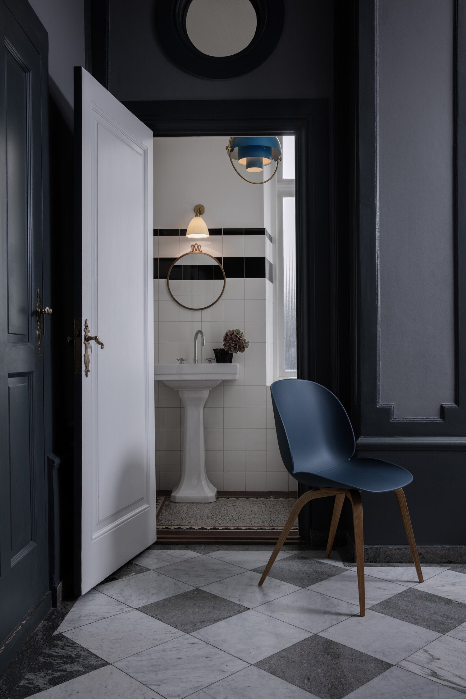 Deformed Ball Pendant Light - Blowlighting