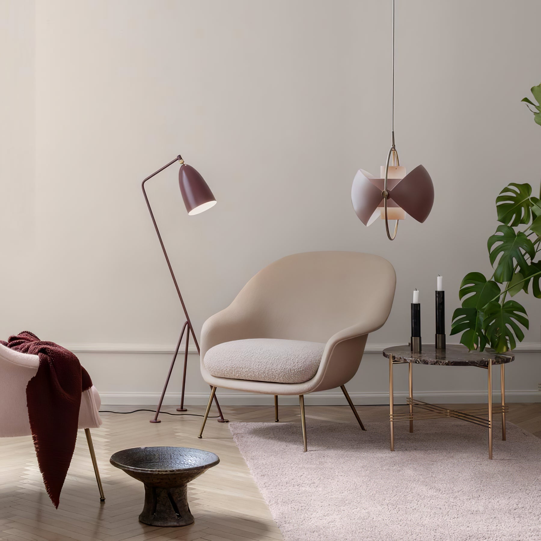 Deformed Ball Pendant Light - Blowlighting