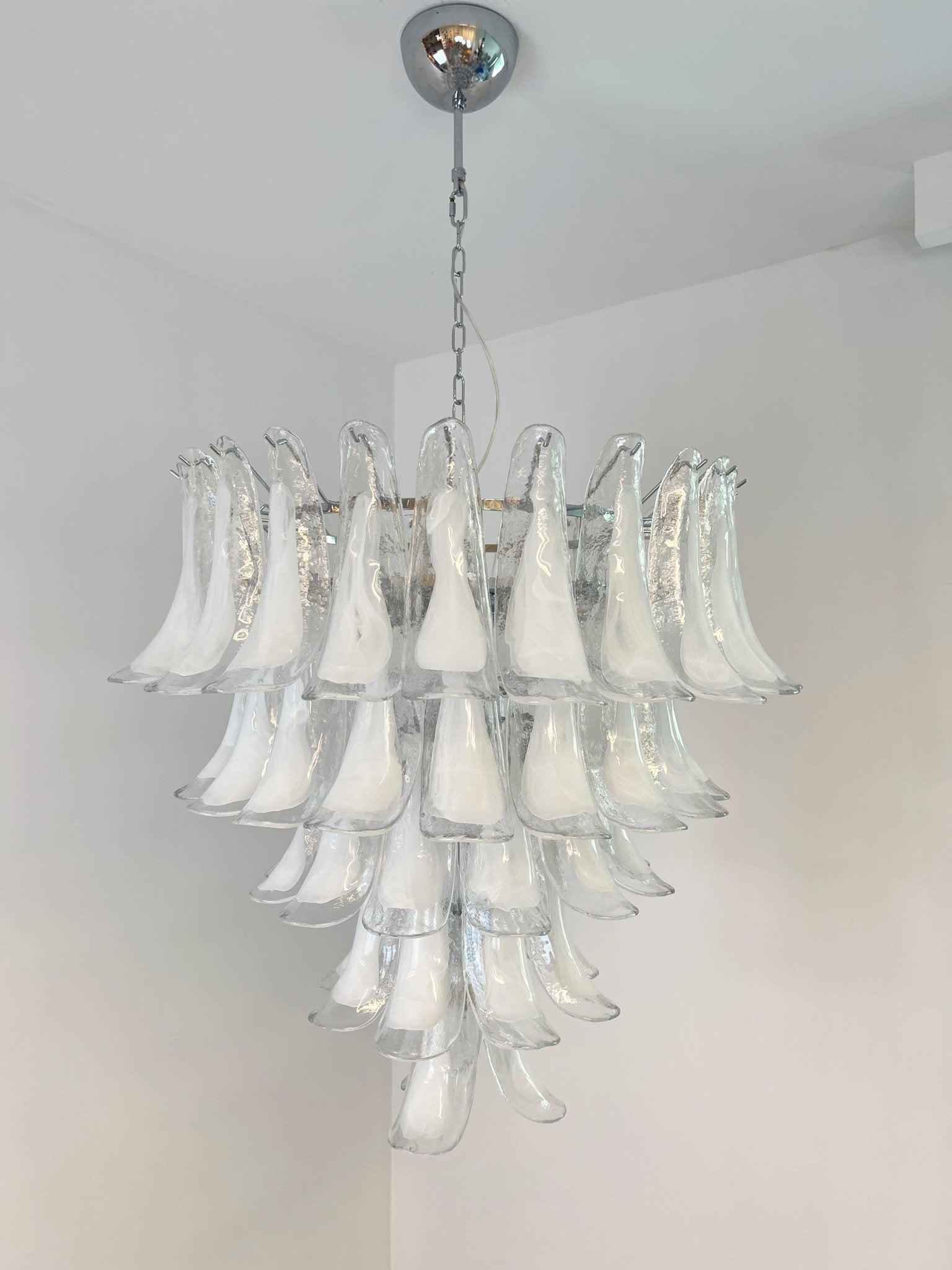 Aurora Chandelier Clear Murano Glass Petal Vintage - Blowlighting