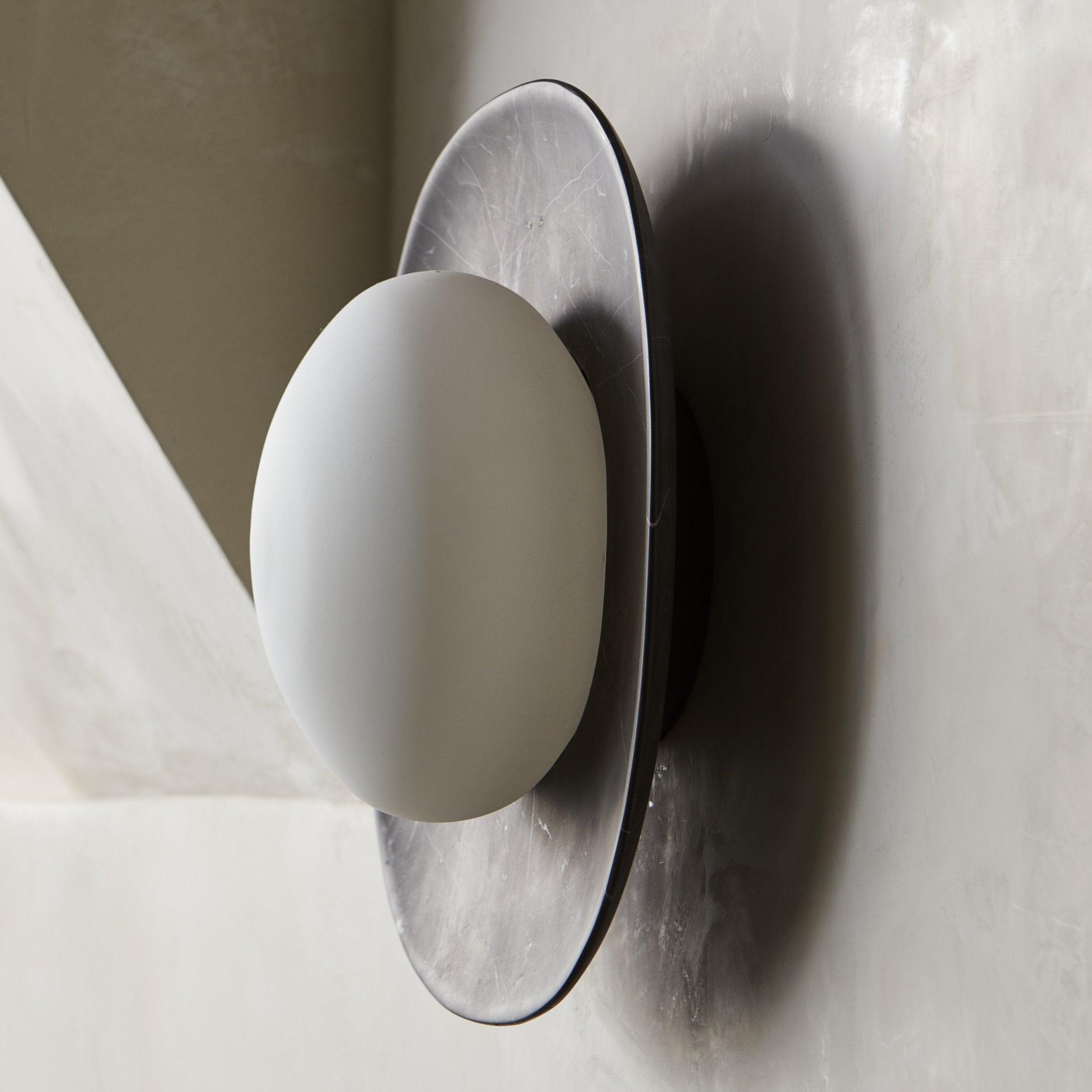 Cinoreth Marmor Glas Wandleuchte-Letslighting