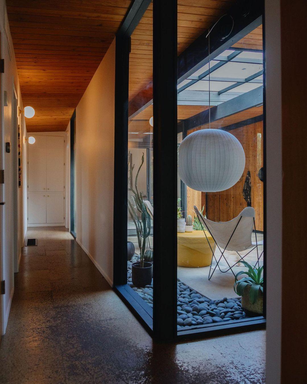 Alvaris Weiße Moderne Pendelleuchte-Letslighting