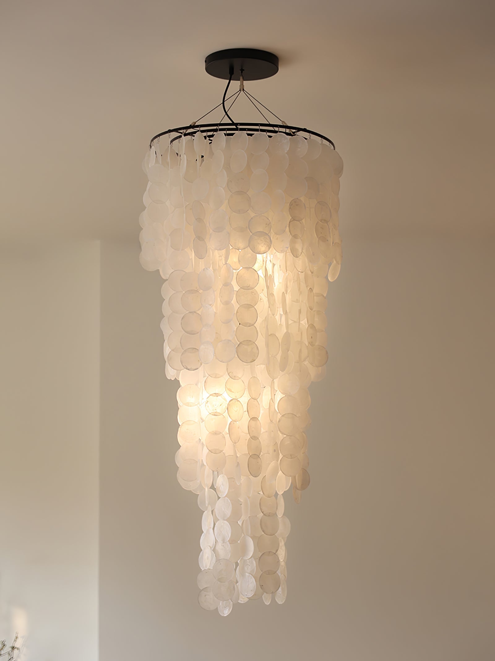 Eloryra Kaskadierender Glas-Kronleuchter-Letslighting