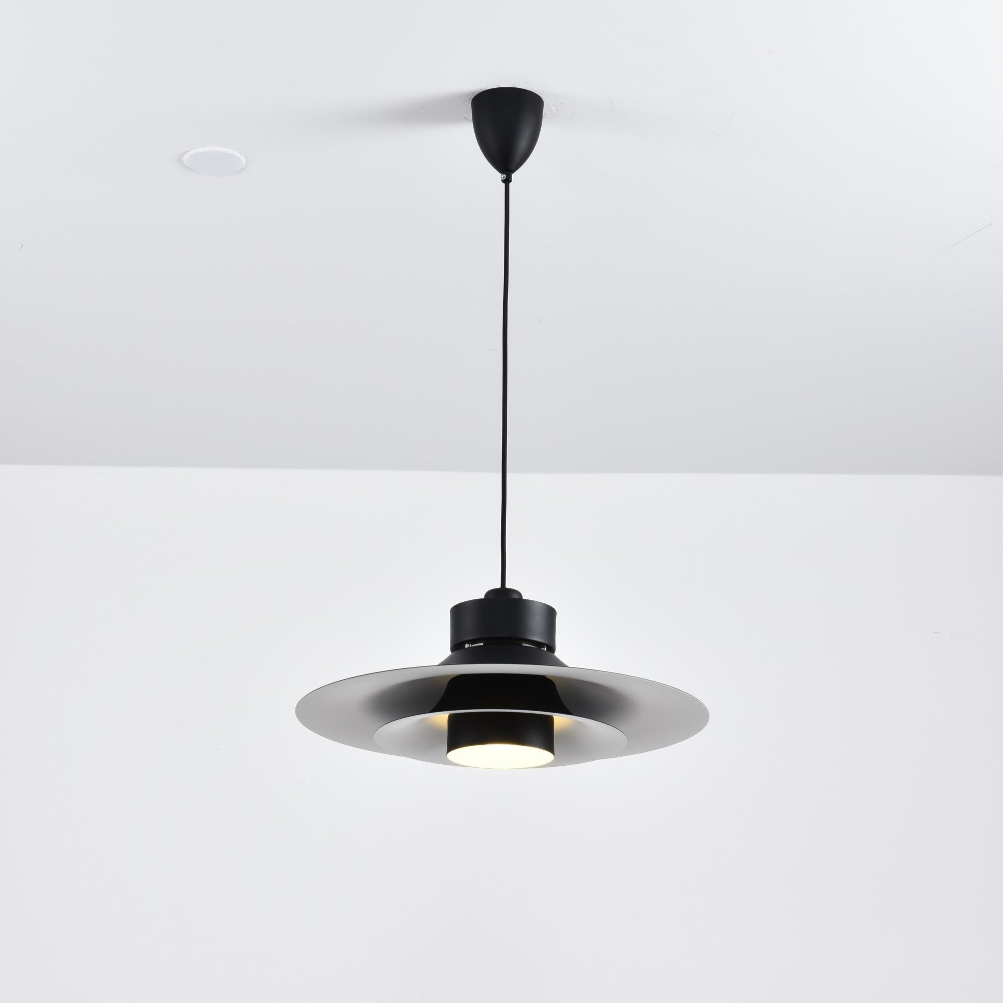 Sadie Minimalistische Pendelleuchte-Letslighting