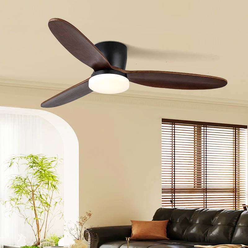 Athyrs Deckenventilator mit Beleuchtung in einem modernen Innenraum