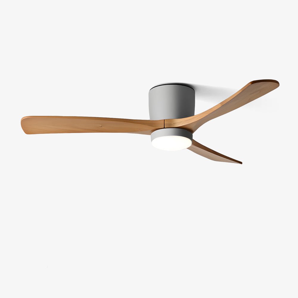 Elena Moderner Holz-Deckenventilator mit Licht in einem Wohnzimmerambiente