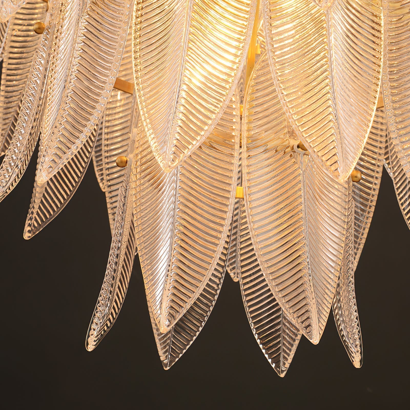 Ivthayra Postmoderner Luxus-Kronleuchter aus Messing und Glas-Letslighting