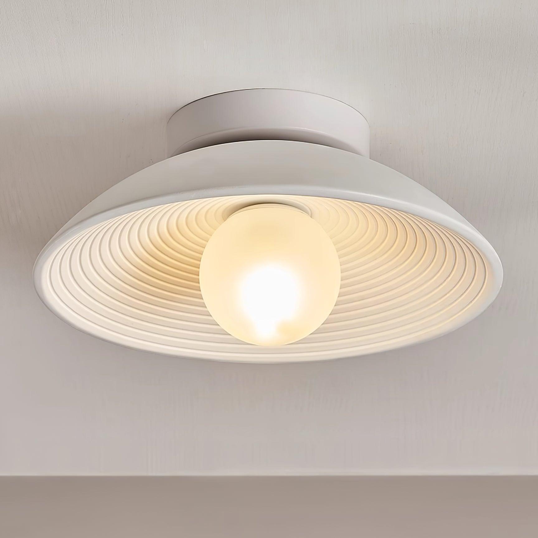 Orvian Holz Aufbaumontierte Deckenleuchte mit Rundem Globus-Letslighting