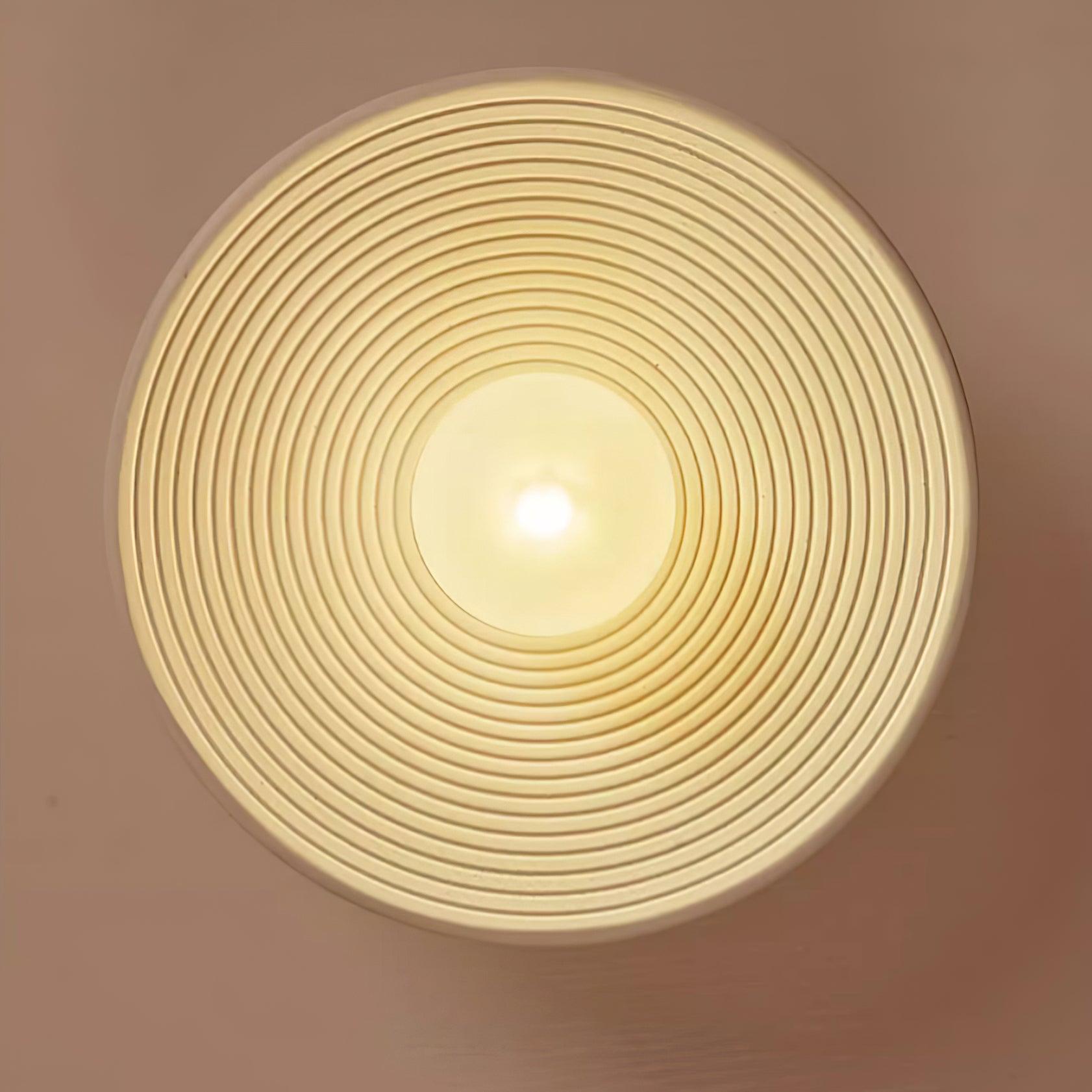 Orvian Holz Aufbaumontierte Deckenleuchte mit Rundem Globus-Letslighting