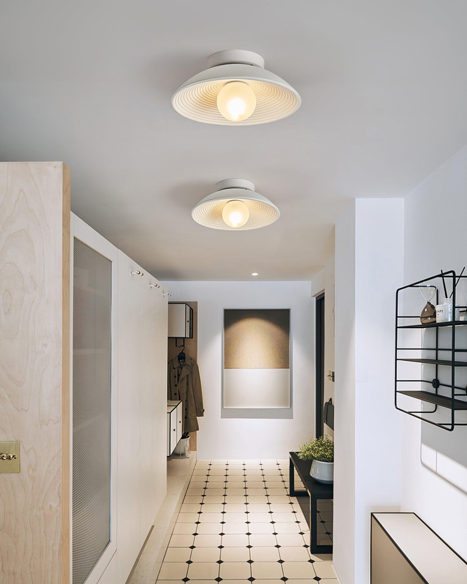 Orvian Holz Aufbaumontierte Deckenleuchte mit Rundem Globus-Letslighting