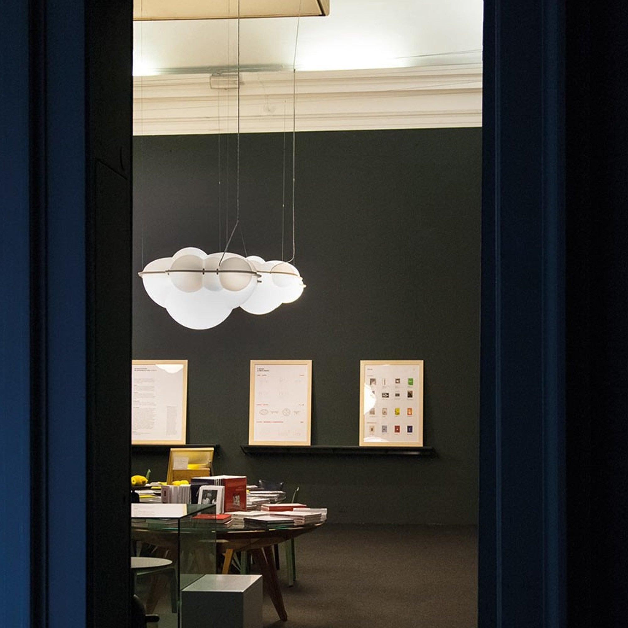 Solvian Künstlerische Pendelleuchte aus PE-Letslighting