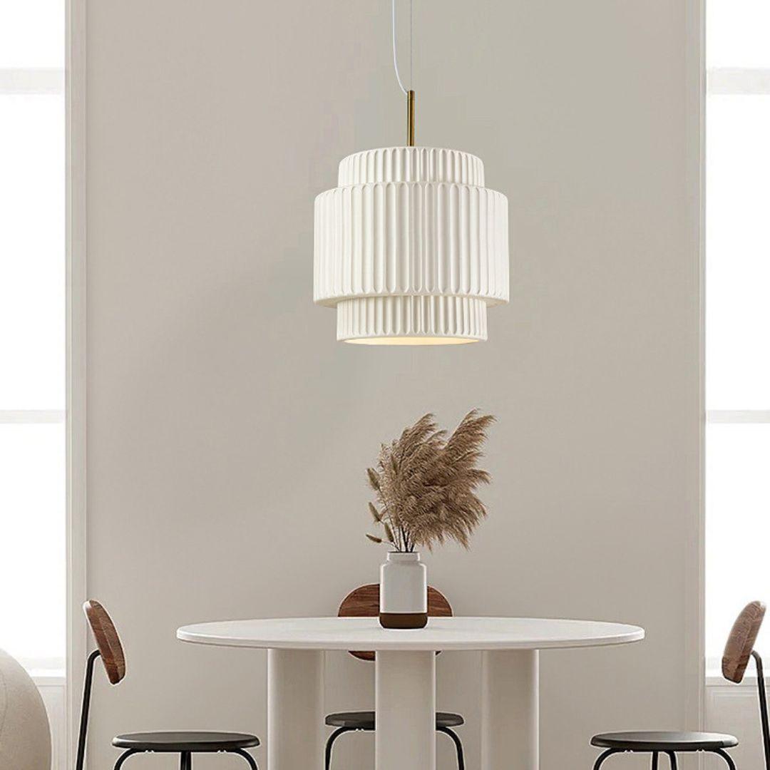 Aurelia Moderne Pendelleuchte aus Kunstharz-Letslighting