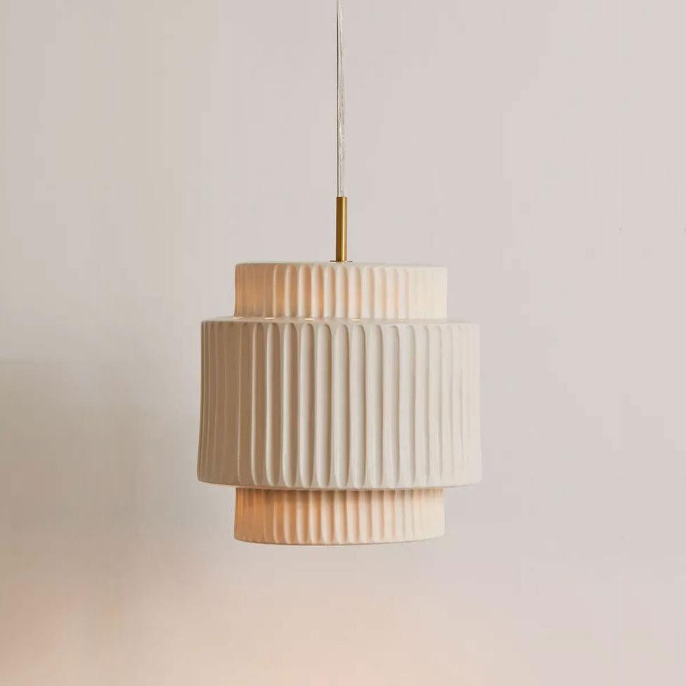 Aurelia Moderne Pendelleuchte aus Kunstharz-Letslighting