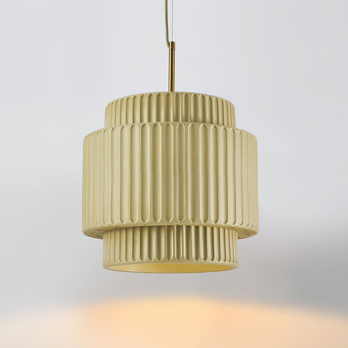 Aurelia Moderne Pendelleuchte aus Kunstharz-Letslighting