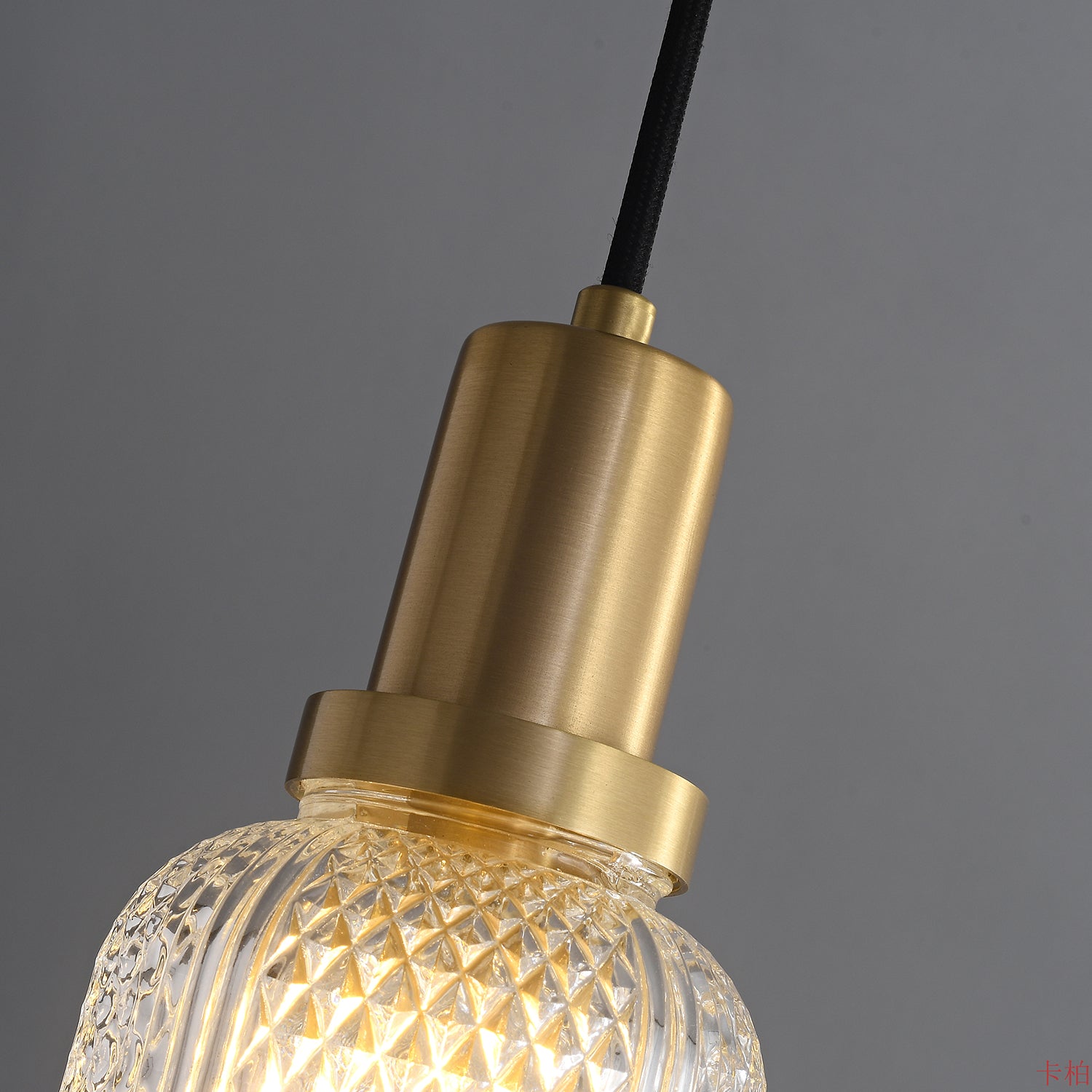 Nyx Glass Pendant Lamp - Blowlighting