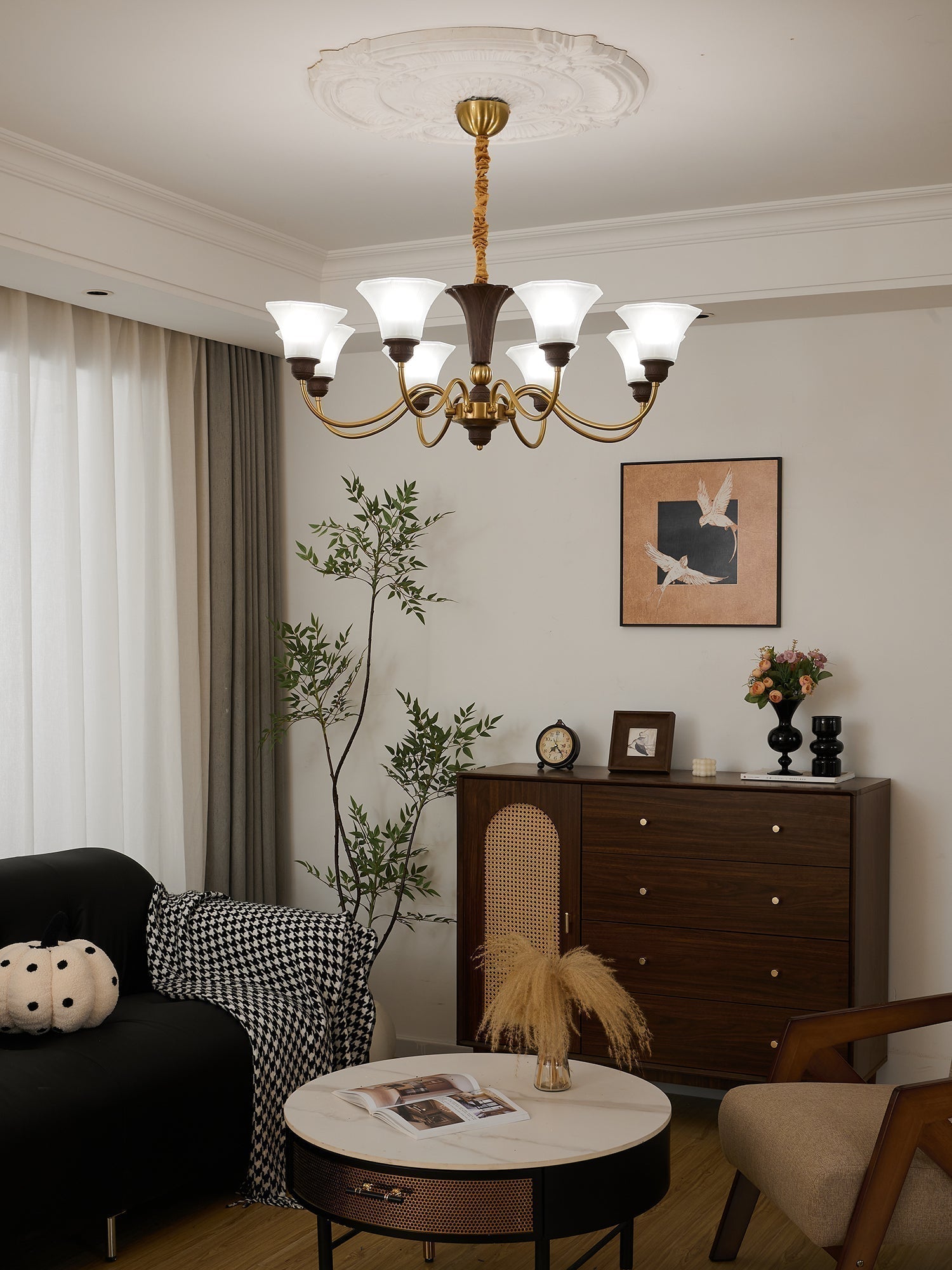 Ciphaen Vintage Kronleuchter aus Holz und Glas-Letslighting