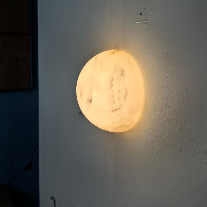 Grex Minimalistische runde Alabaster Wandleuchte