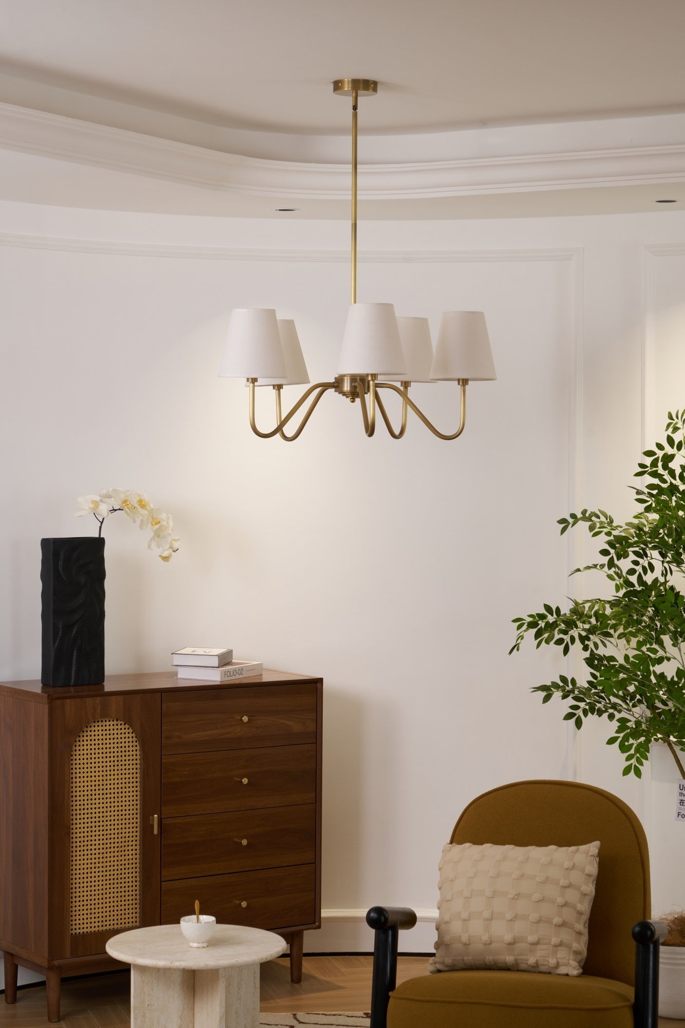 Viraean Vintage Kronleuchter aus Messing mit Stoffbezug-Letslighting