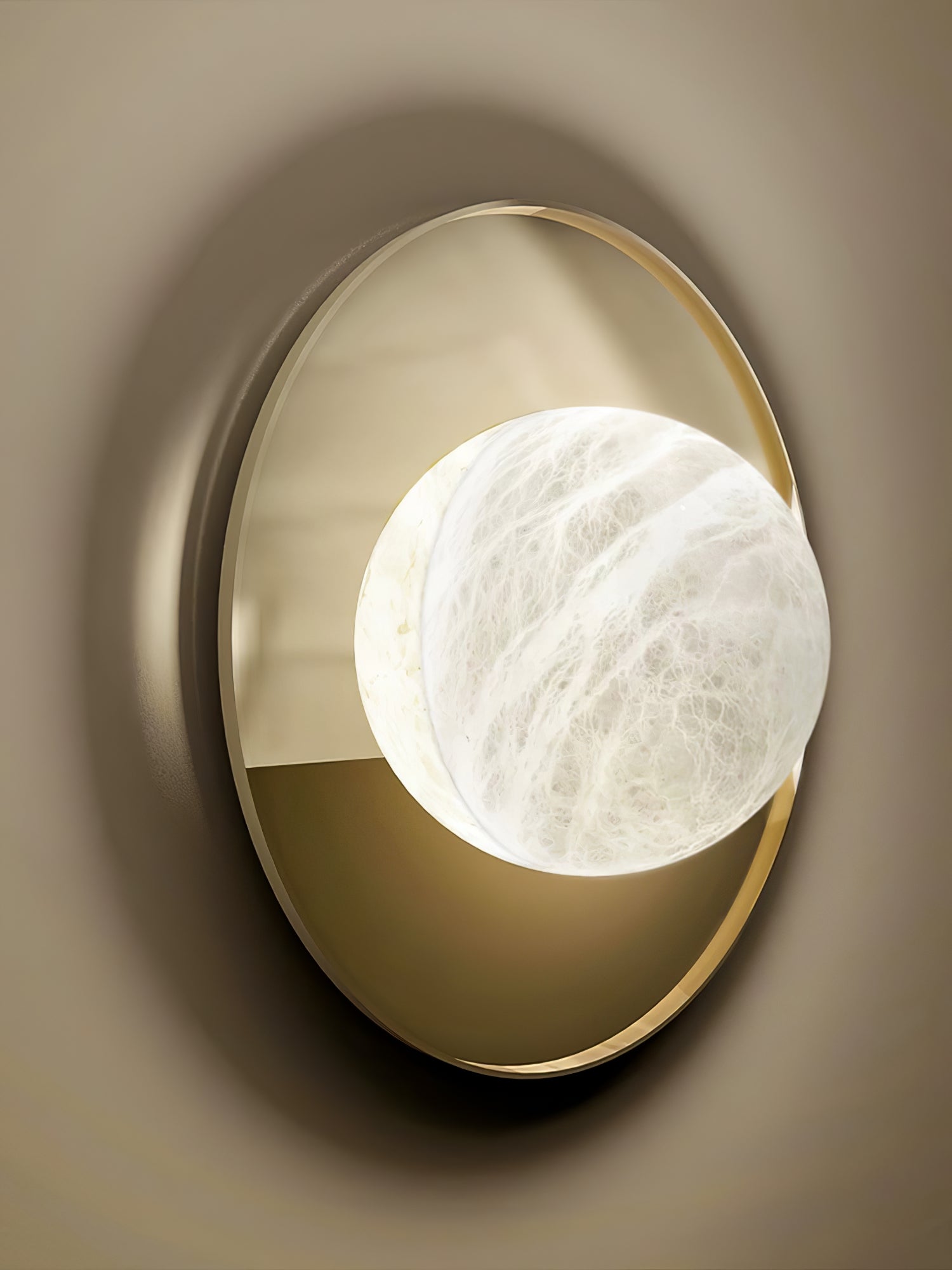 Lyra Modern Alabaster Wall Light - Neutralighting