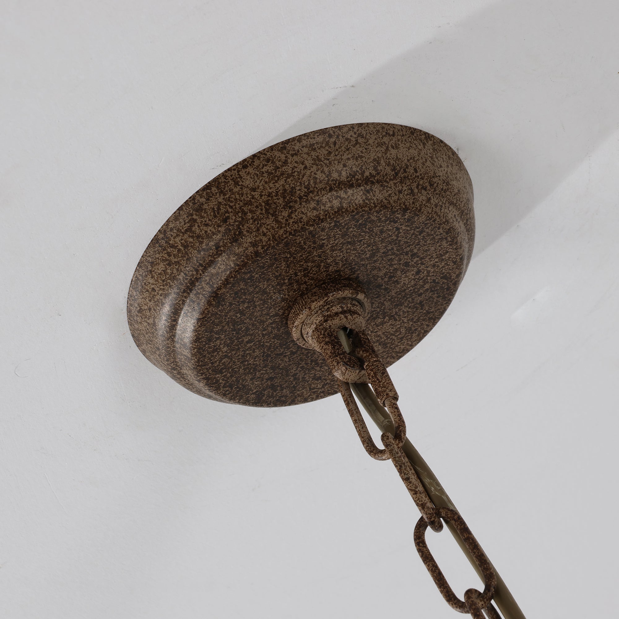 Emirel Vintage 8-flammiger Kerzenleuchter aus Holz-Letslighting