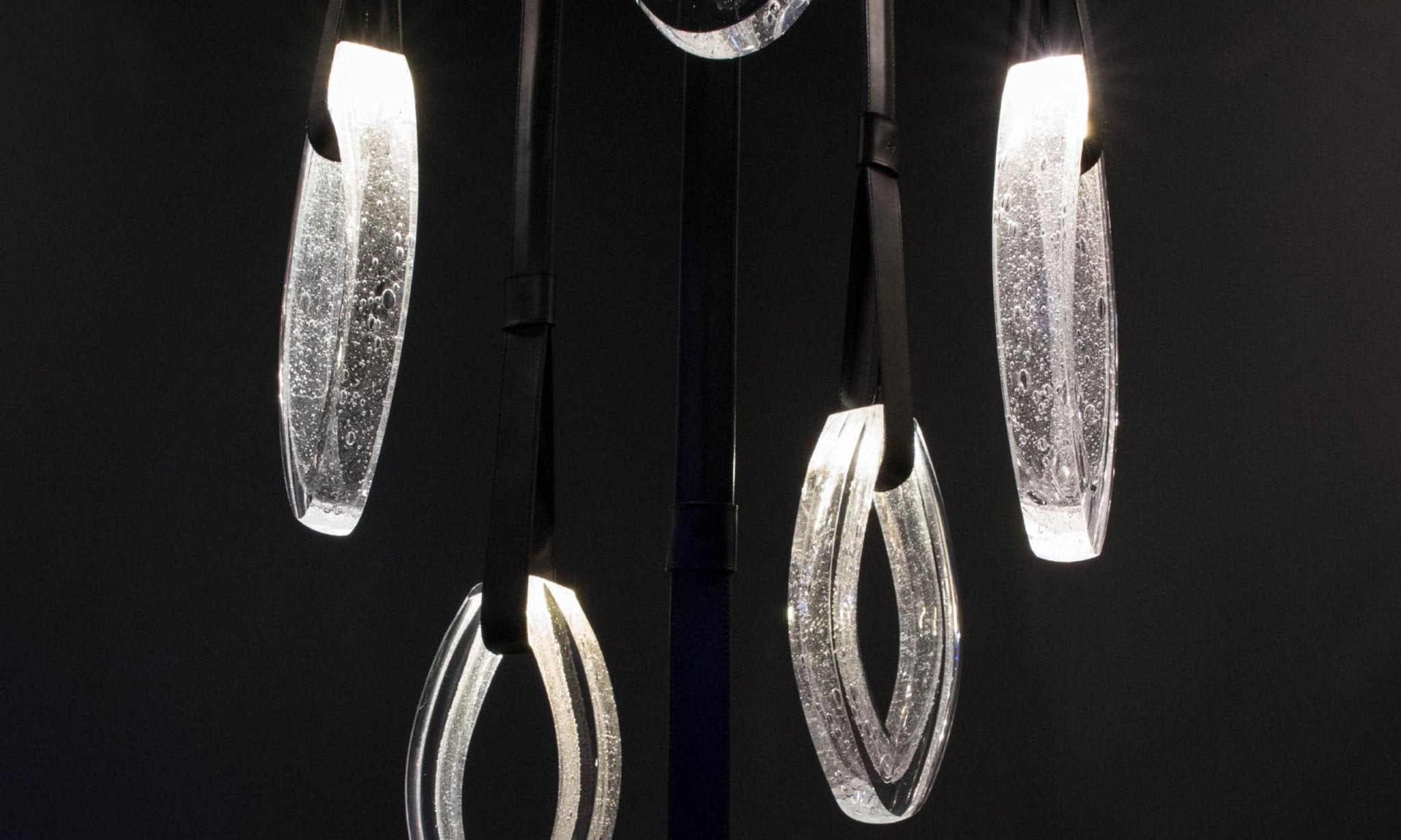 Ivvyne Moderner Glas-Kronleuchter-Letslighting