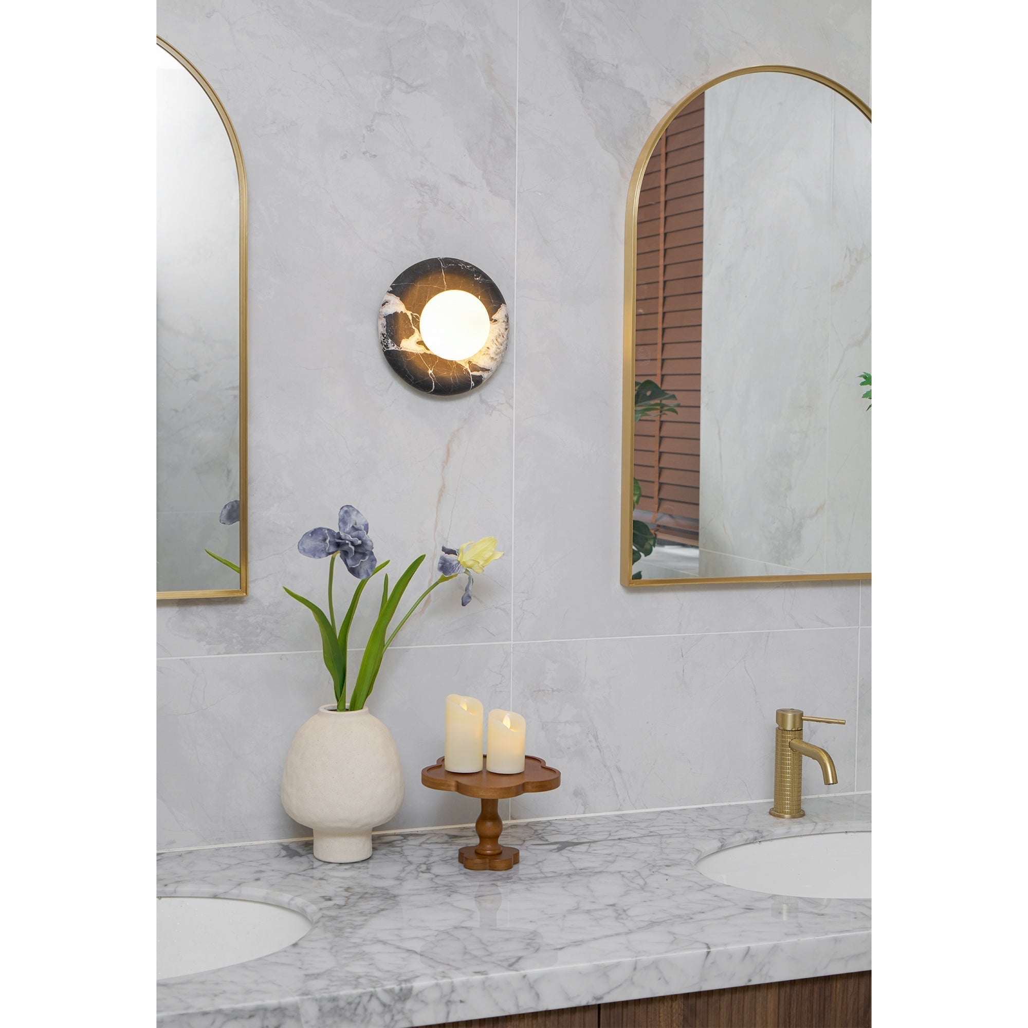 Uvinos Schwarze Marmor Wandleuchte-Letslighting