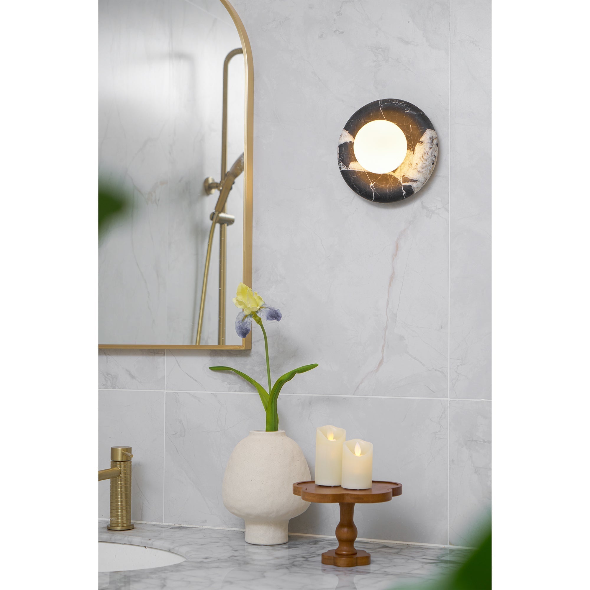 Uvinos Schwarze Marmor Wandleuchte-Letslighting