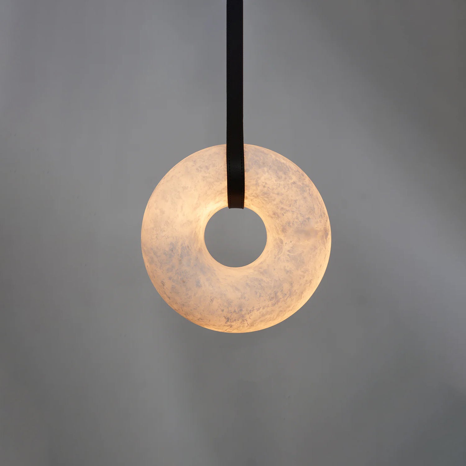 Aurtala Premium Nordic Art Alabaster Pendant Lamp - Letslighting