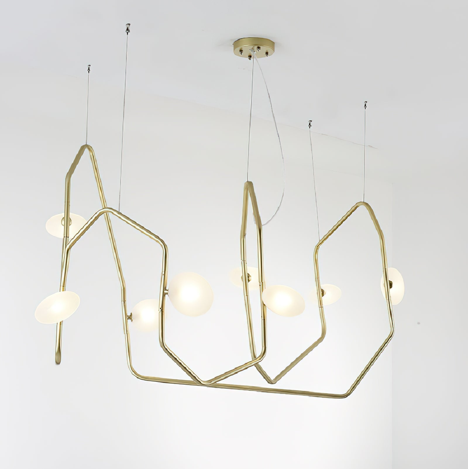 Aurvaryra Minimalistischer Kronleuchter aus Messing und Glas-Letslighting