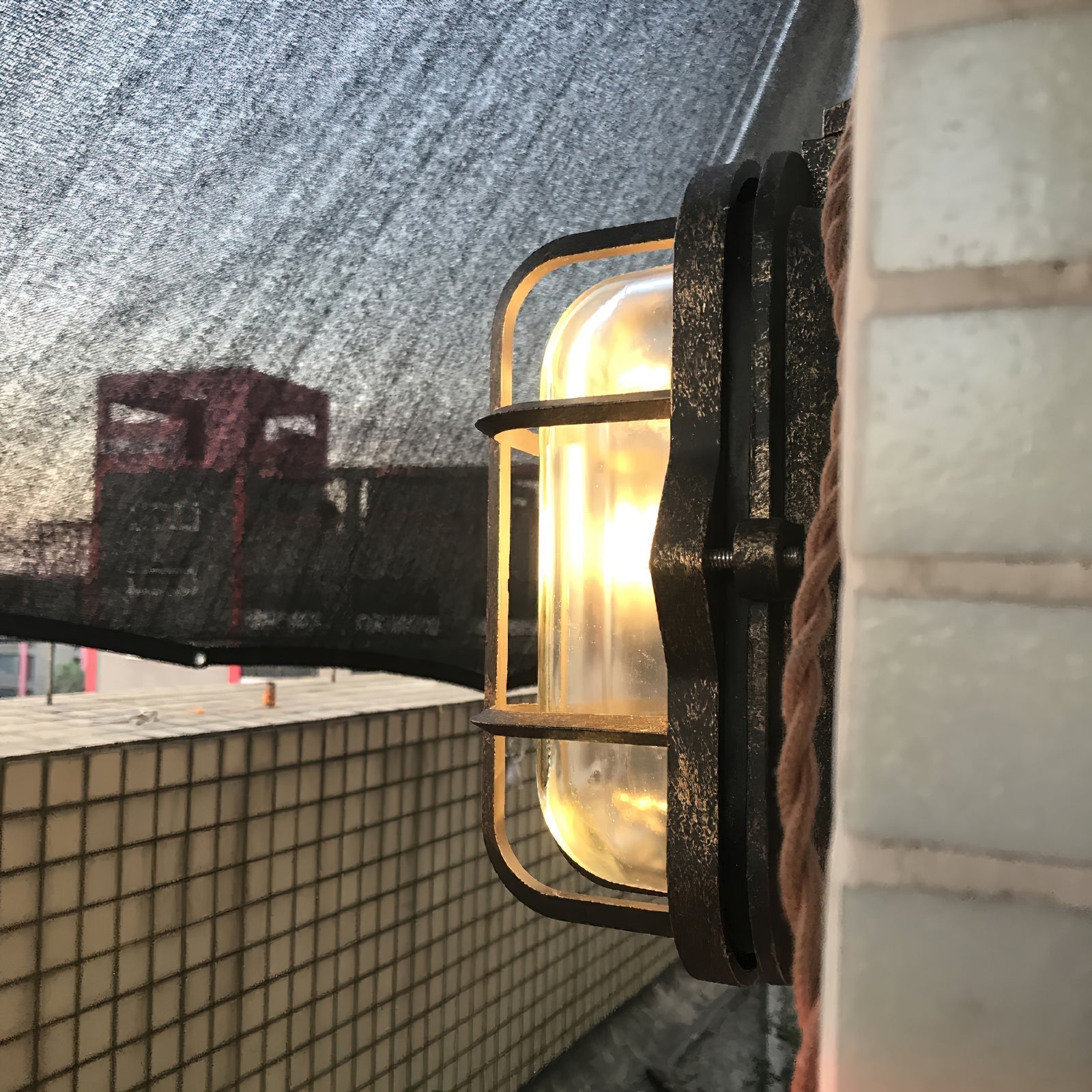Omirara Einzigartige Traditionelle Glaswandleuchte-Letslighting