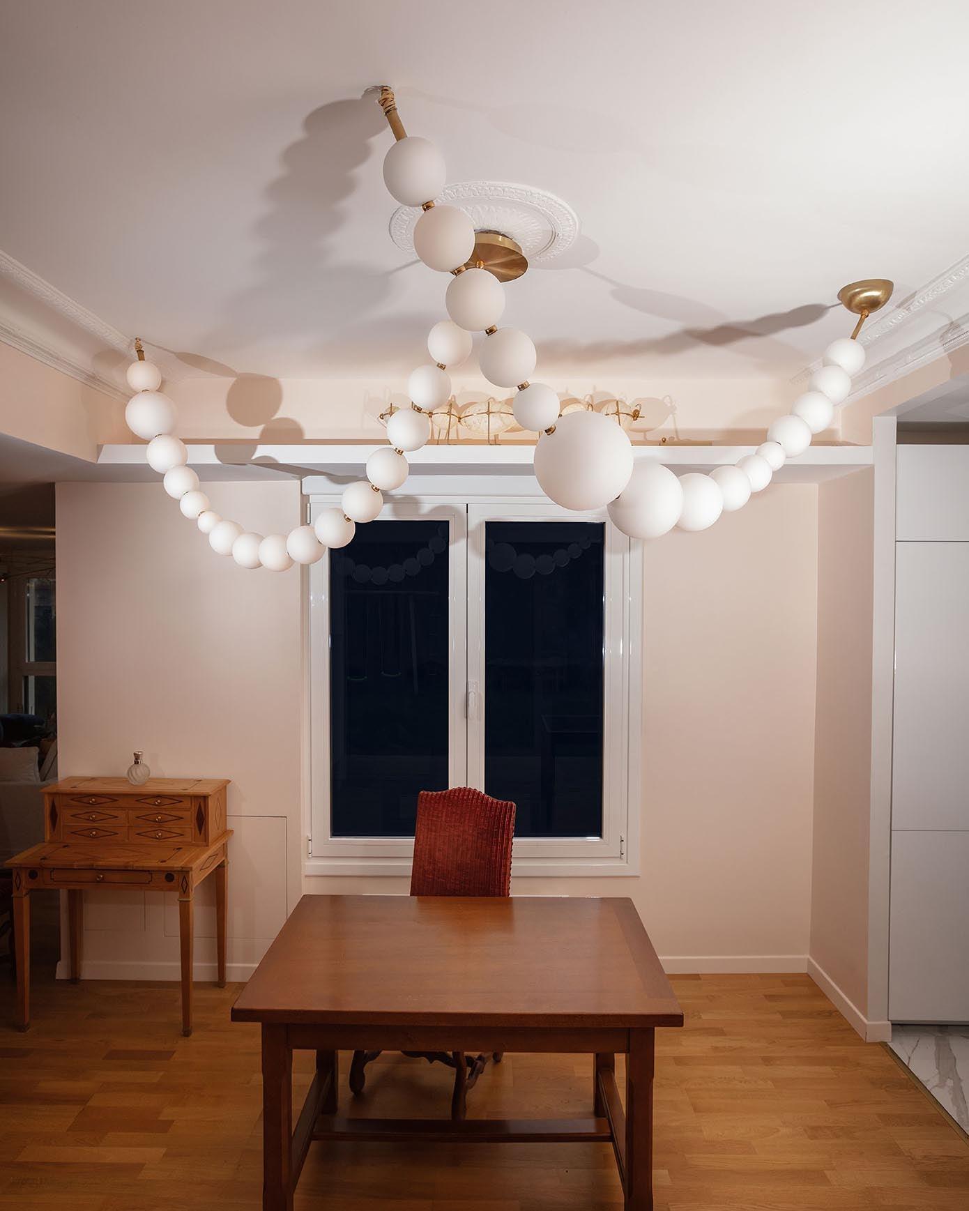 Zalvarin Brass Sputnik Chandelier - Blowlighting