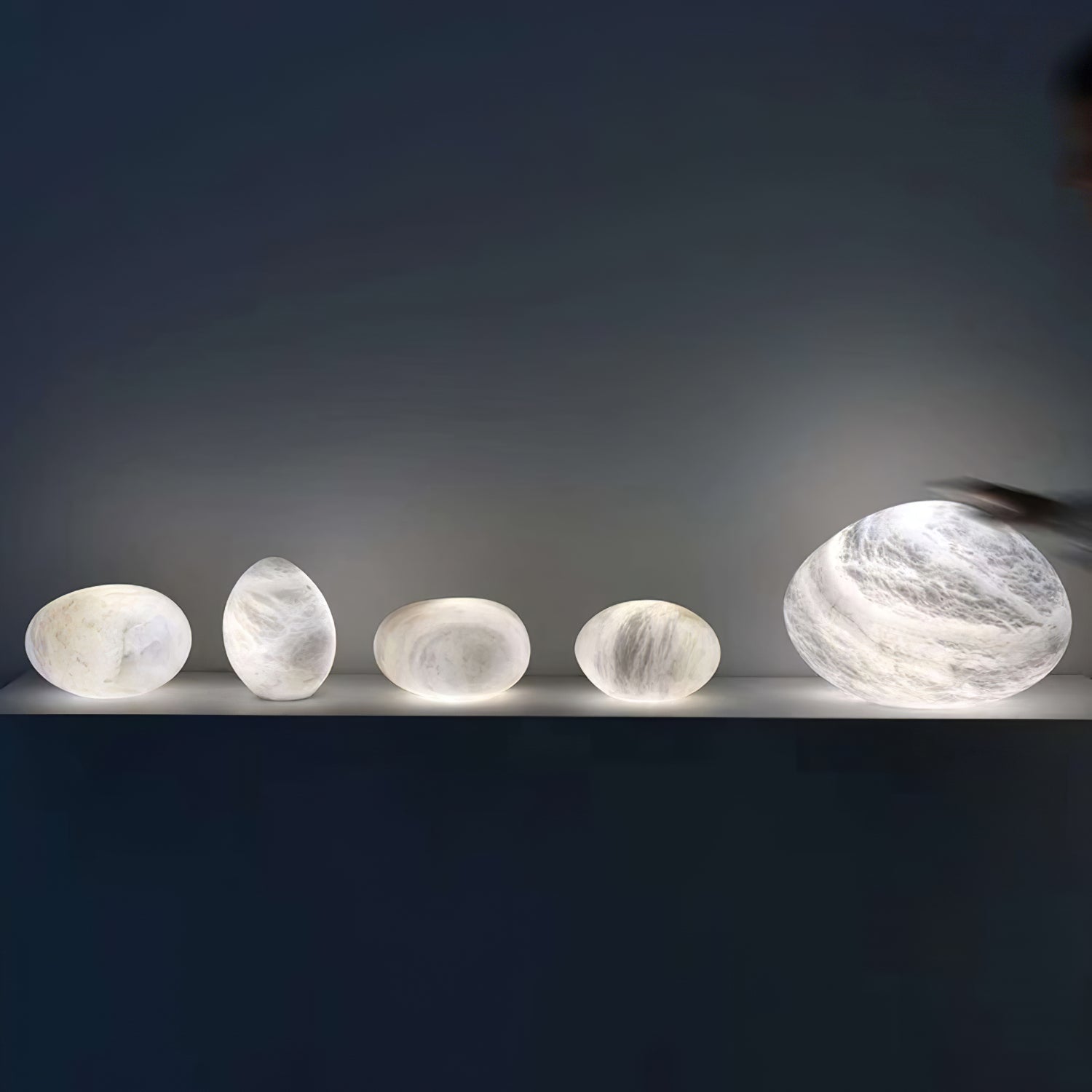 Nerida Alabaster Pendant Light - Neutralighting