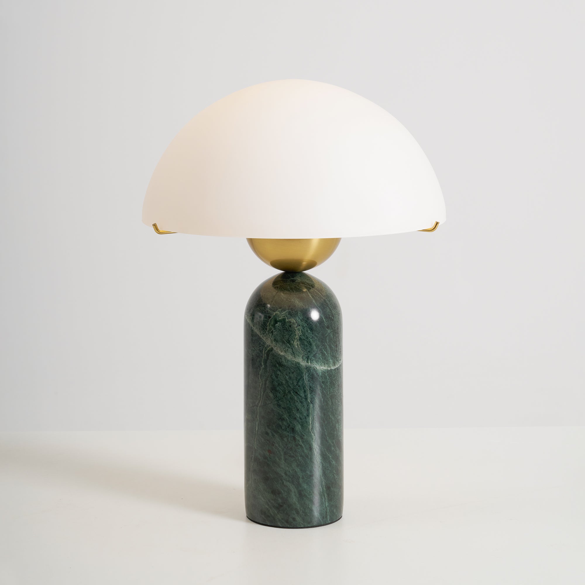 Peono Table Lamp - Letslighting
