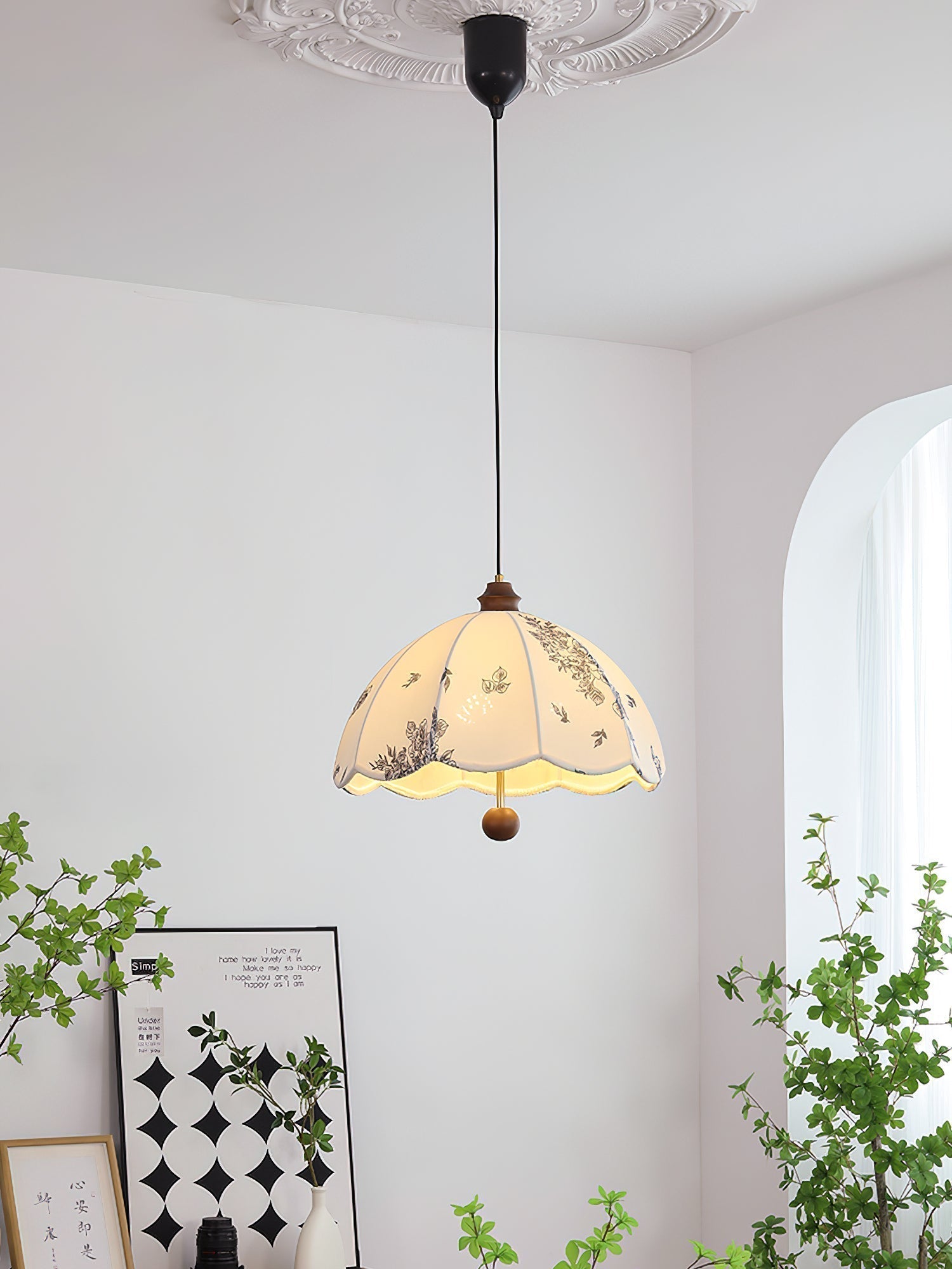 Vevenir Petal Whisper Pendelleuchte aus Holz und Stoff-Letslighting