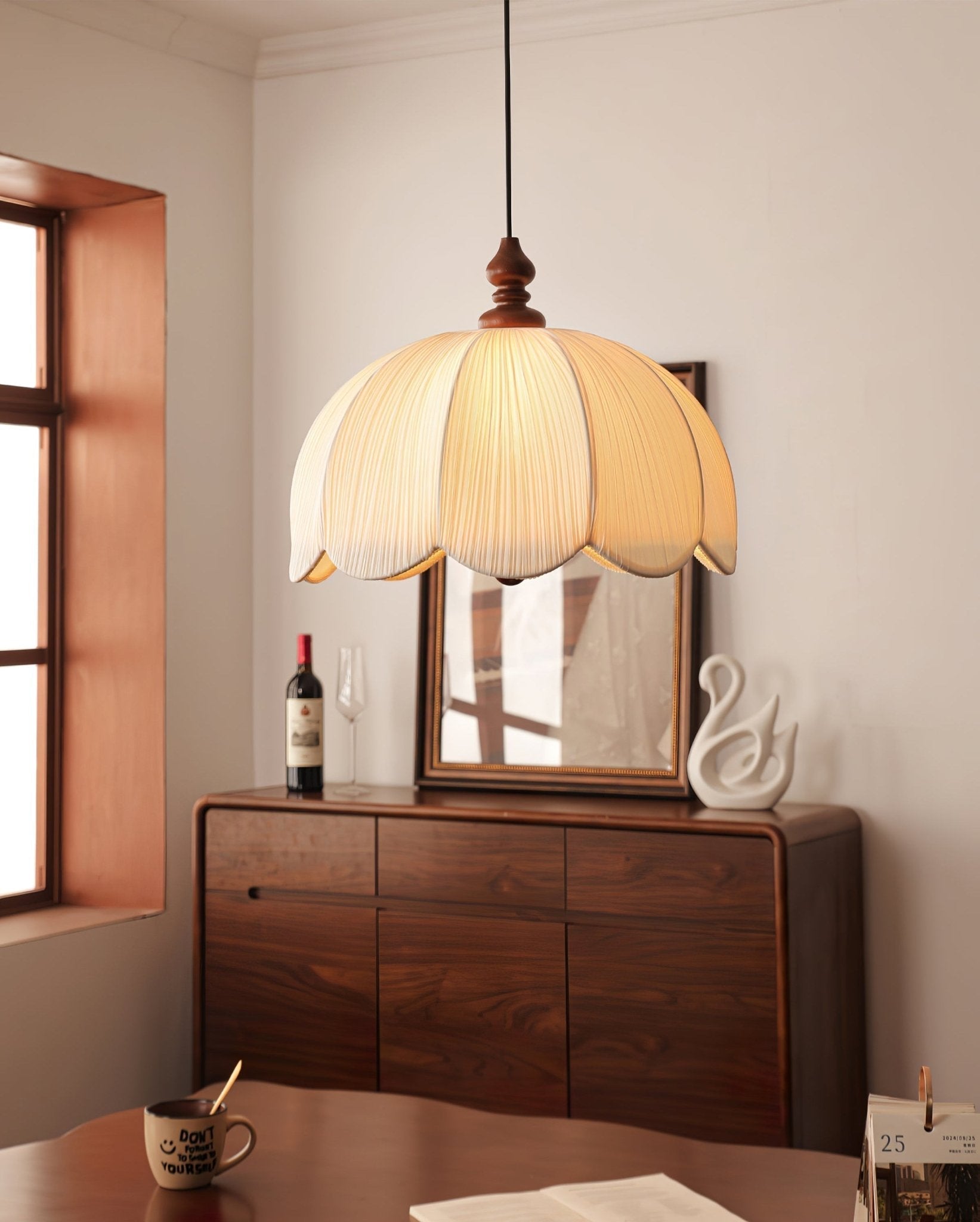 Imiraril Pendelleuchte aus Tropischem Stoff-Letslighting