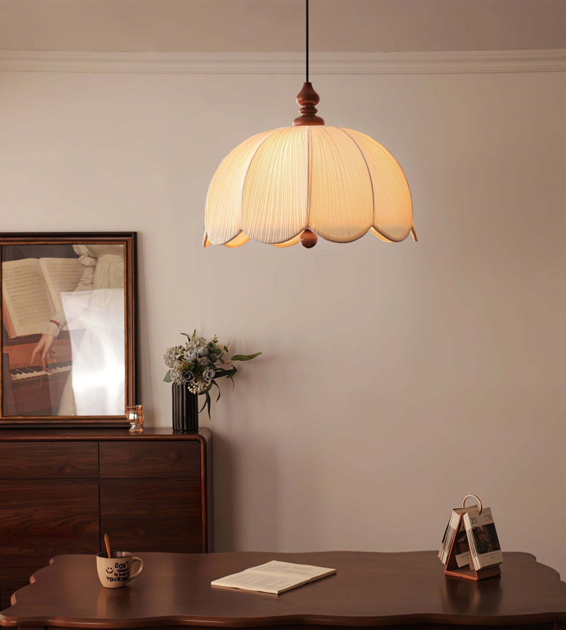 Imiraril Pendelleuchte aus Tropischem Stoff-Letslighting